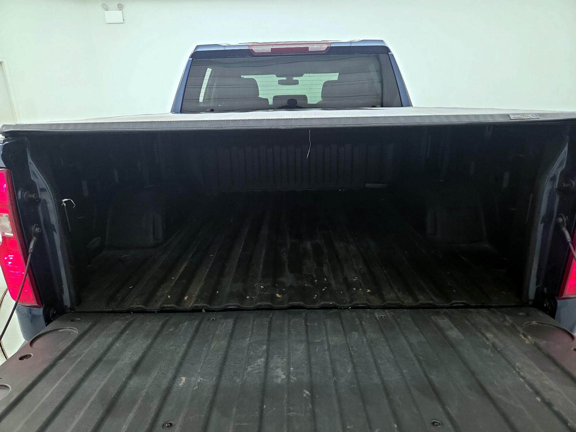 Thumbnail: 2020 Chevrolet Silverado 1500 - 20