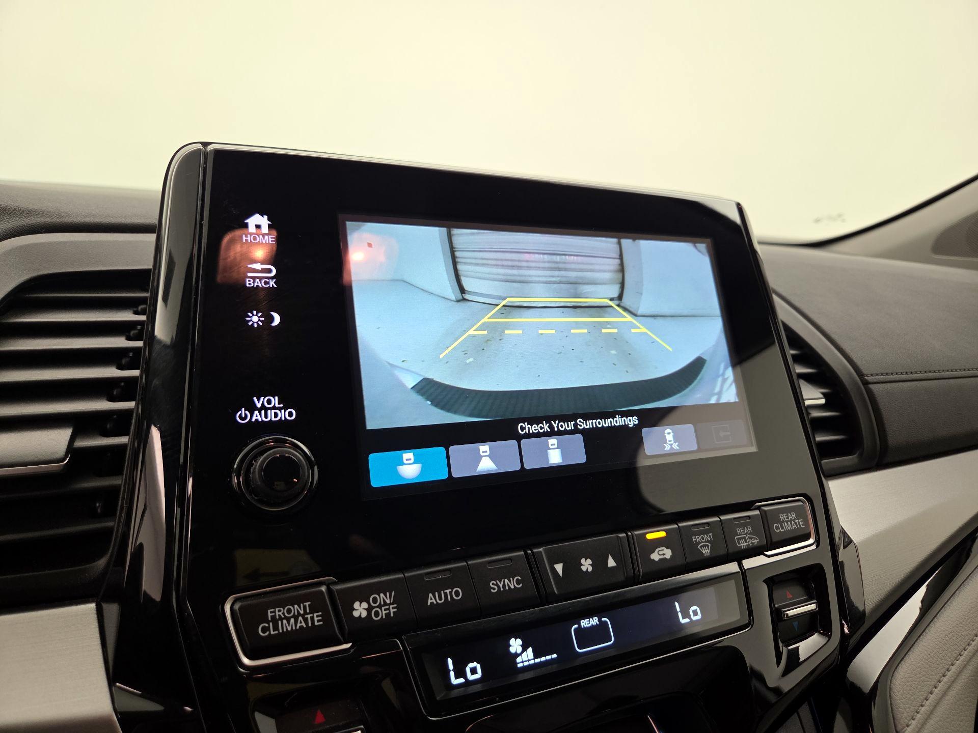 Thumbnail: 2023 Honda Odyssey - 15