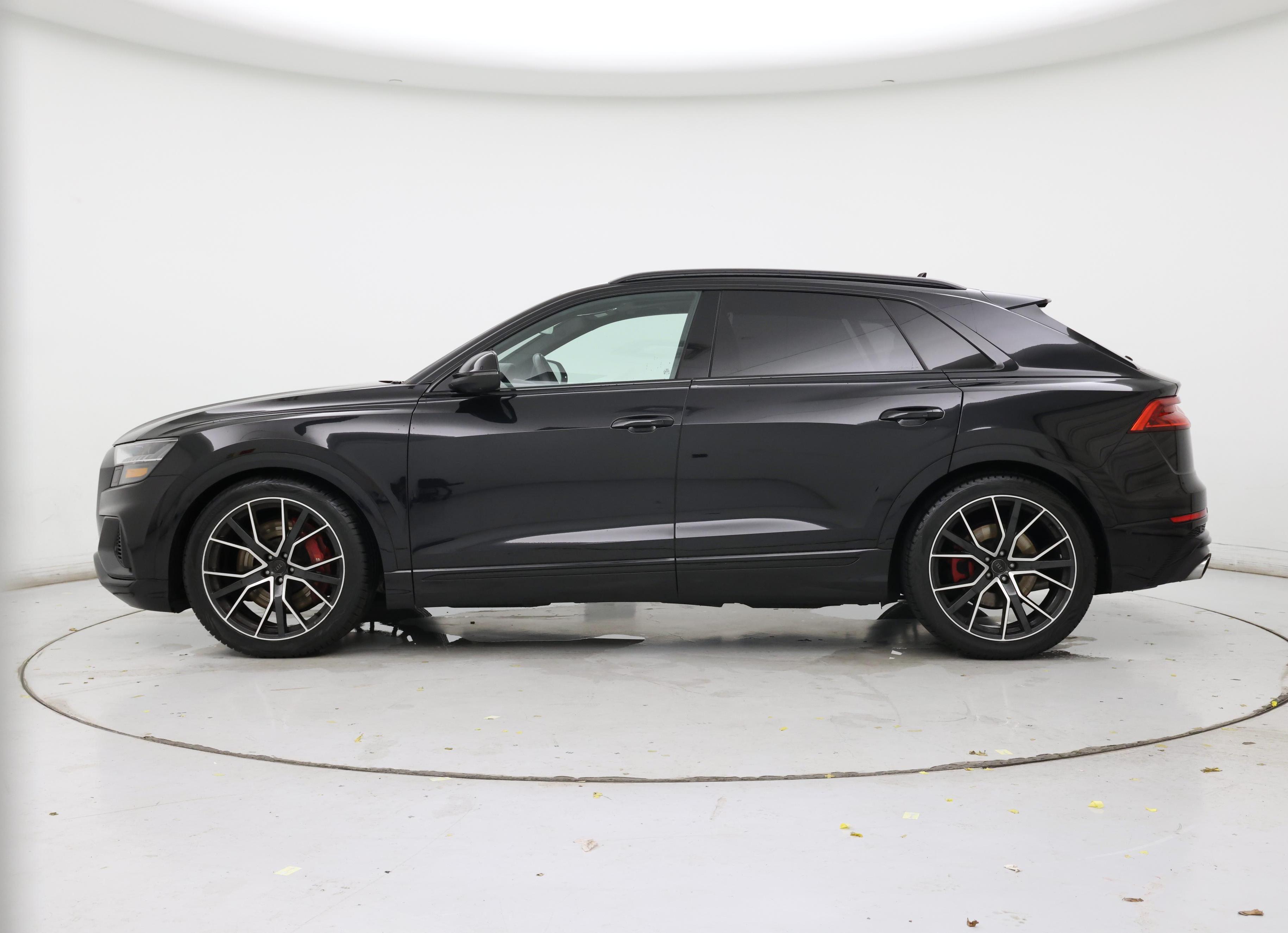 Thumbnail: 2020 Audi SQ8 - 3
