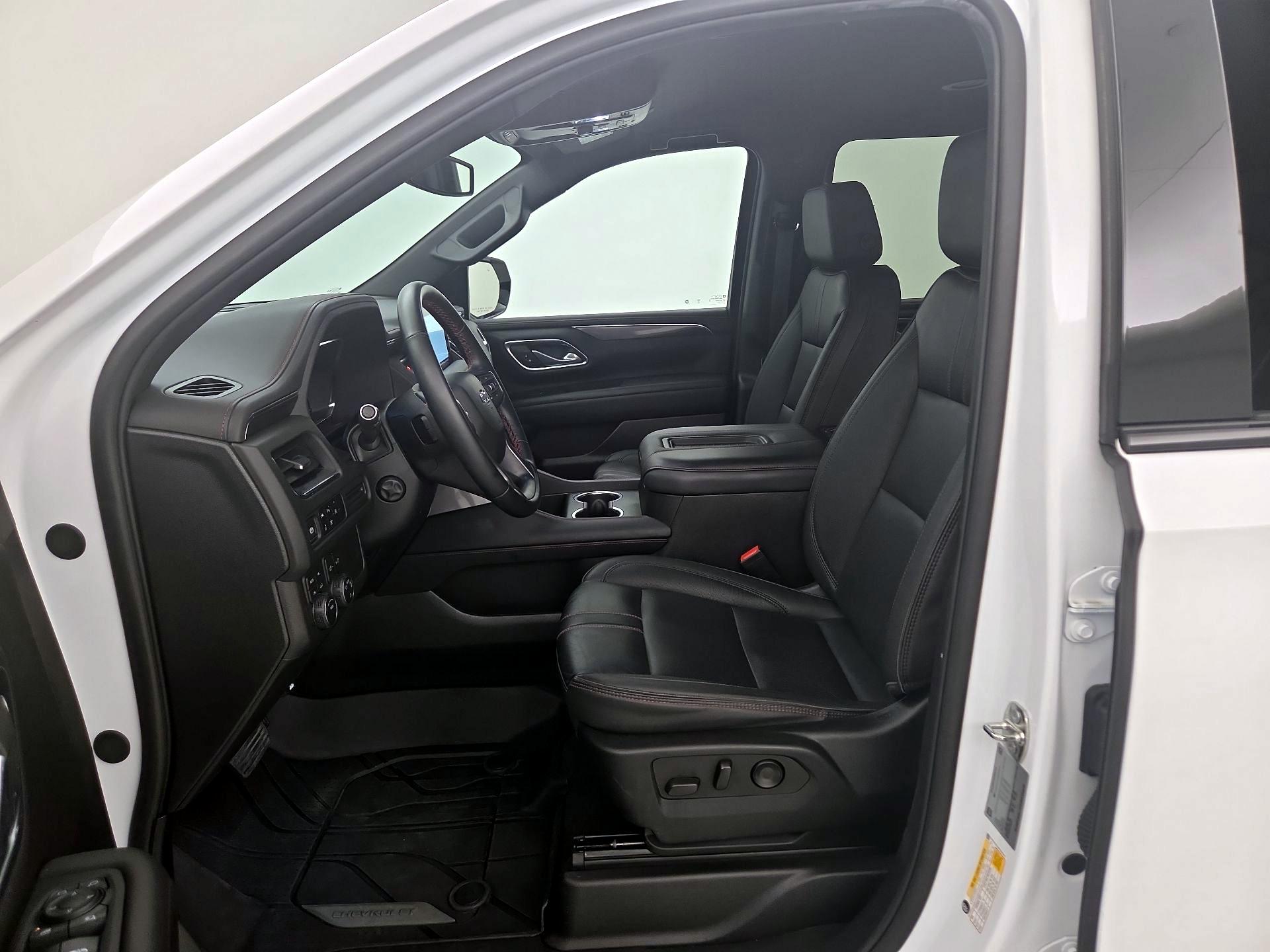 Thumbnail: 2024 Chevrolet Suburban - 11