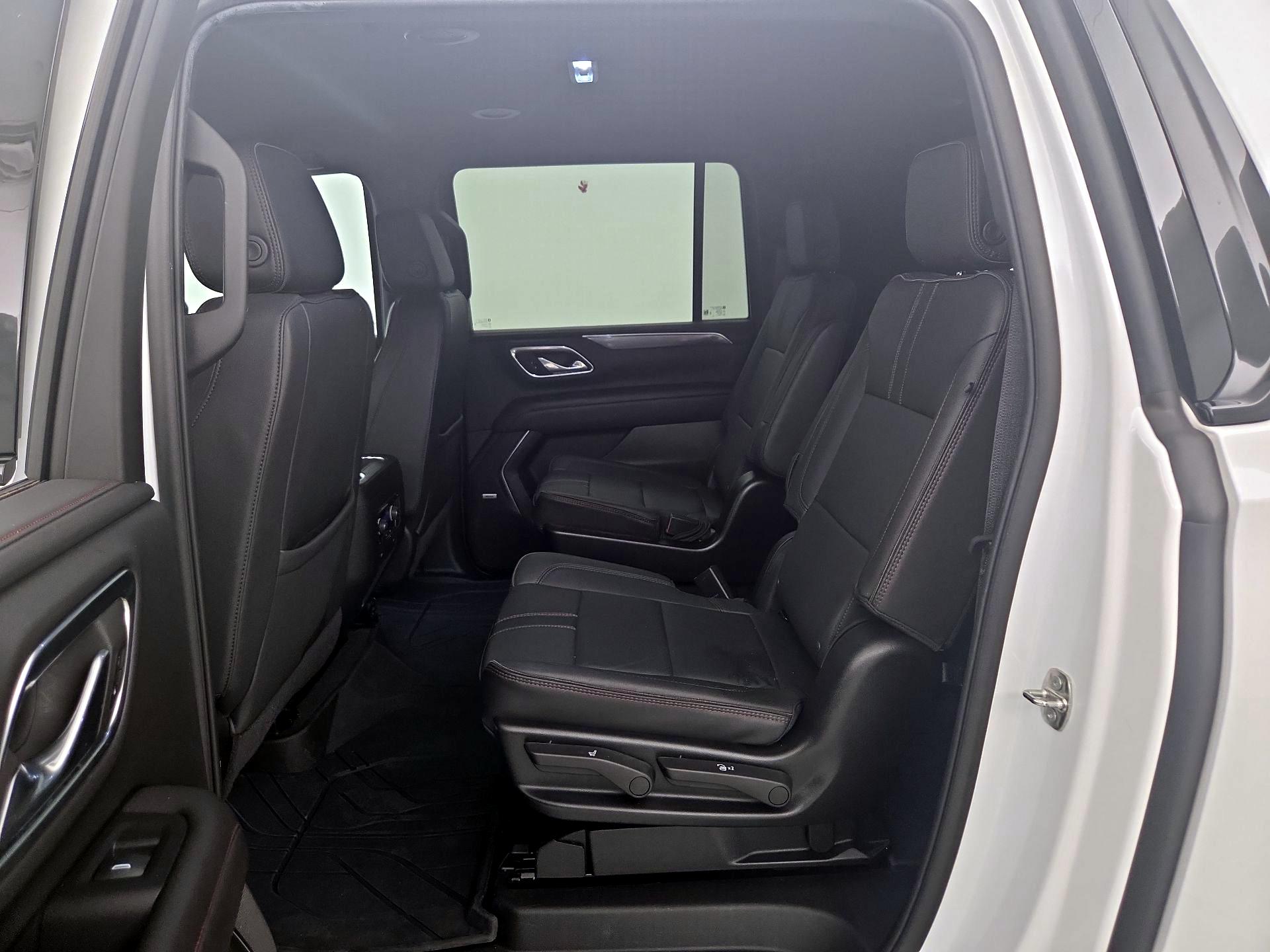 Thumbnail: 2024 Chevrolet Suburban - 20