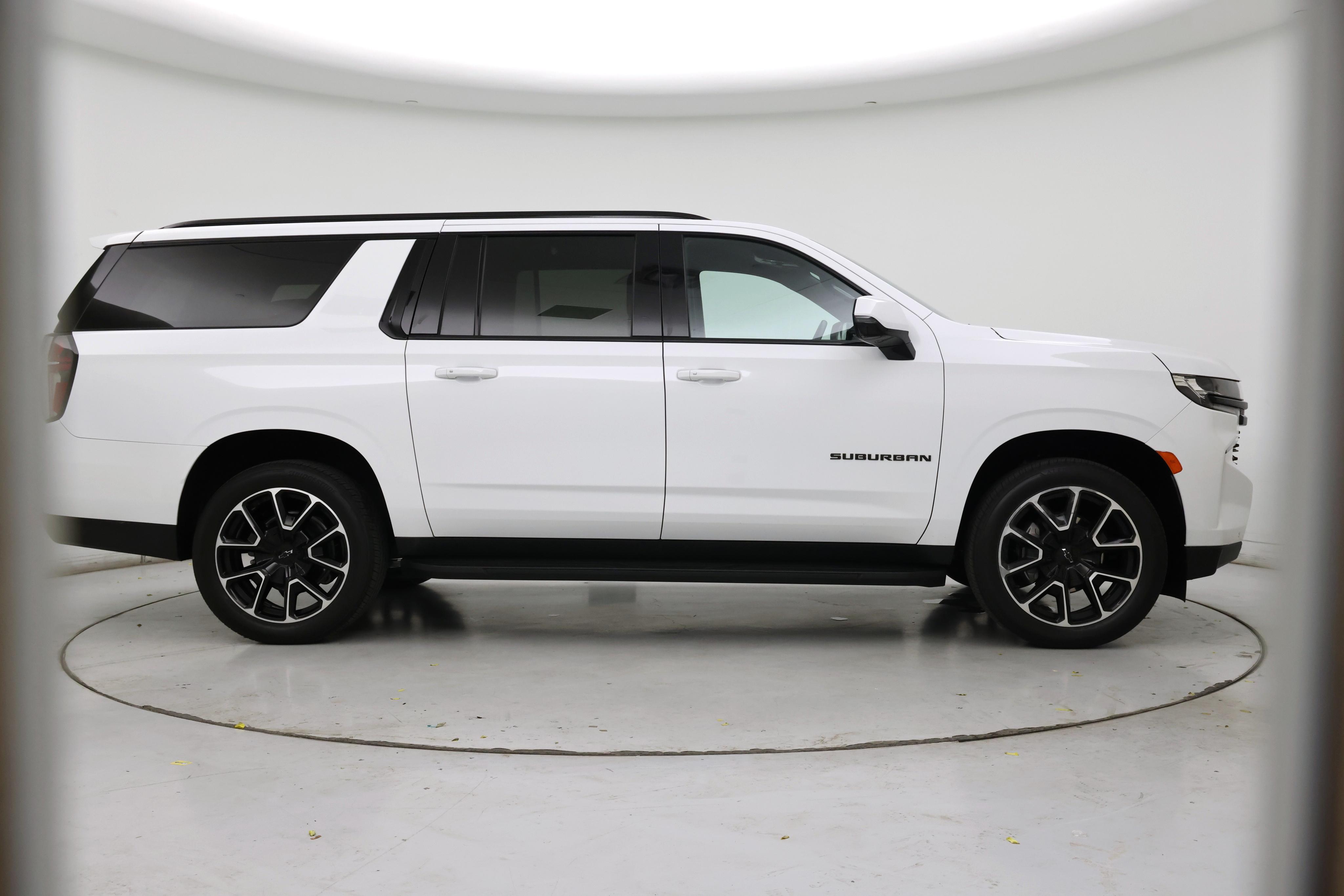 Thumbnail: 2024 Chevrolet Suburban - 7