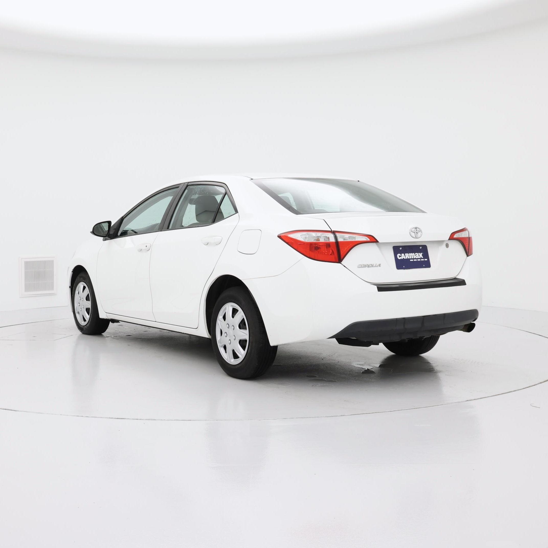 Thumbnail: 2015 Toyota Corolla - 2