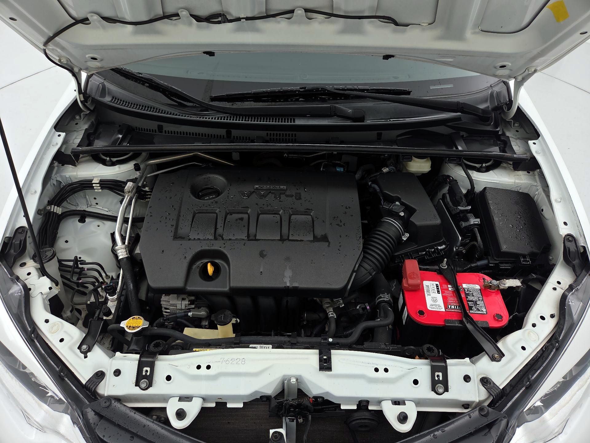 Thumbnail: 2015 Toyota Corolla - 20
