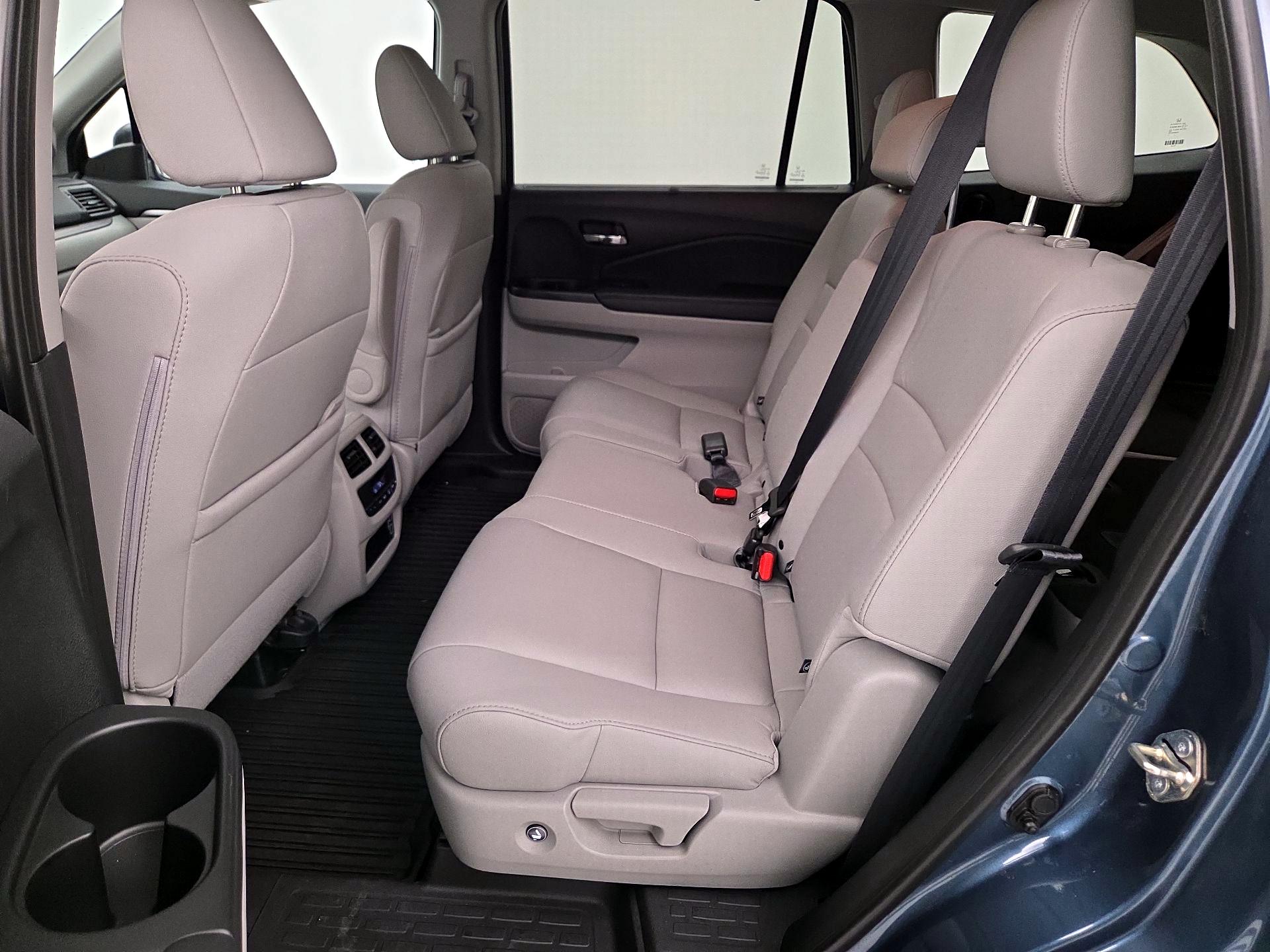 Thumbnail: 2021 Honda Pilot - 20