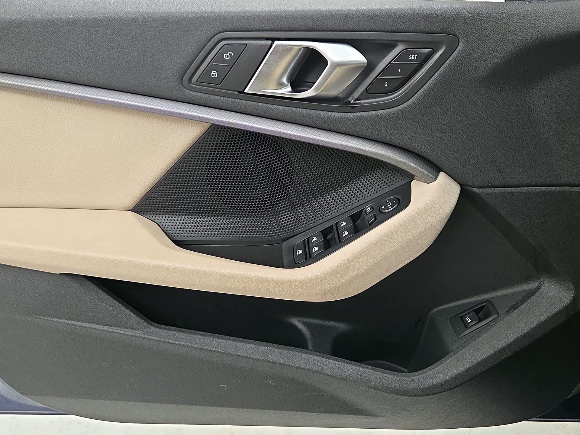 Thumbnail: 2023 BMW 2 Series - 12