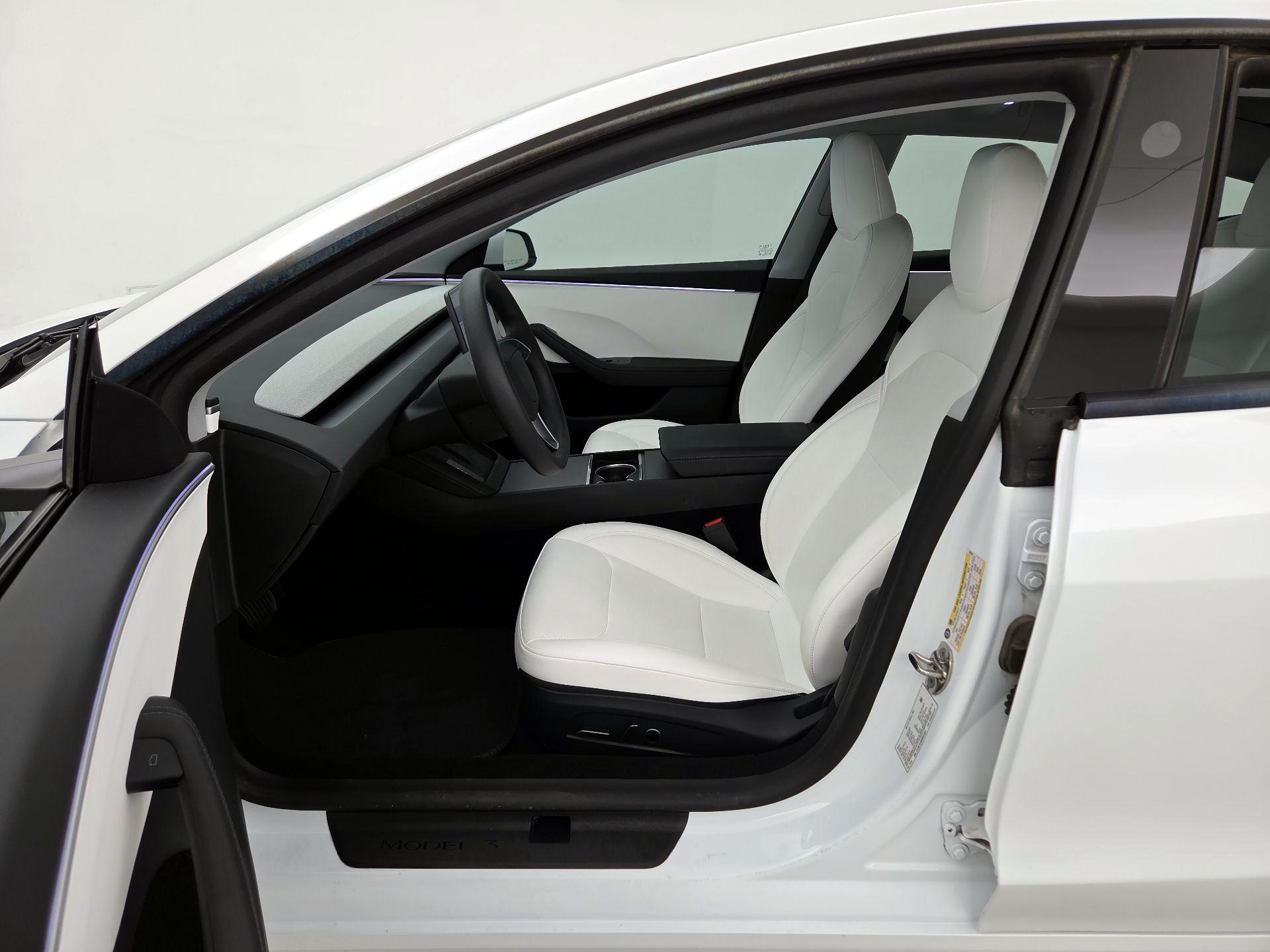 Thumbnail: 2024 Tesla Model 3 - 11