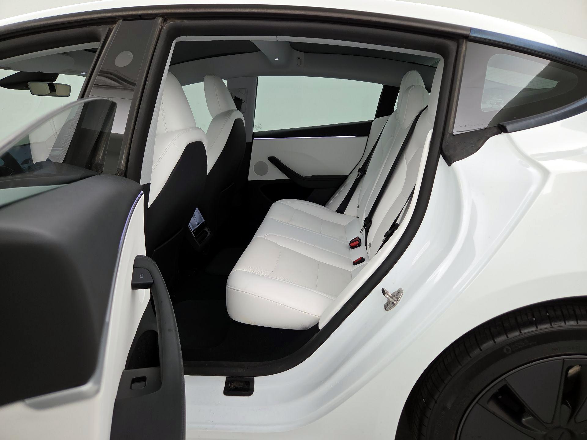 Thumbnail: 2024 Tesla Model 3 - 20