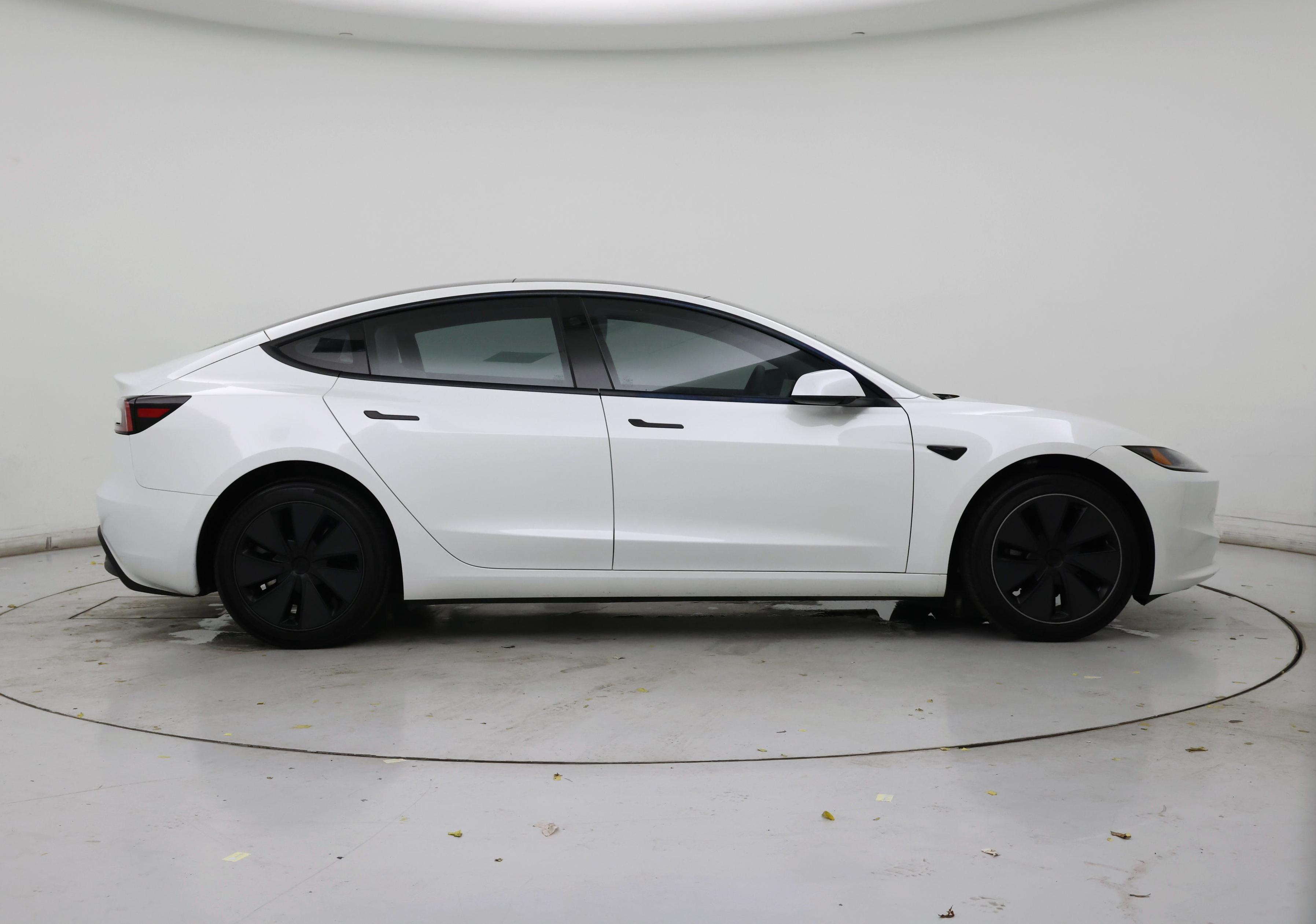Thumbnail: 2024 Tesla Model 3 - 7