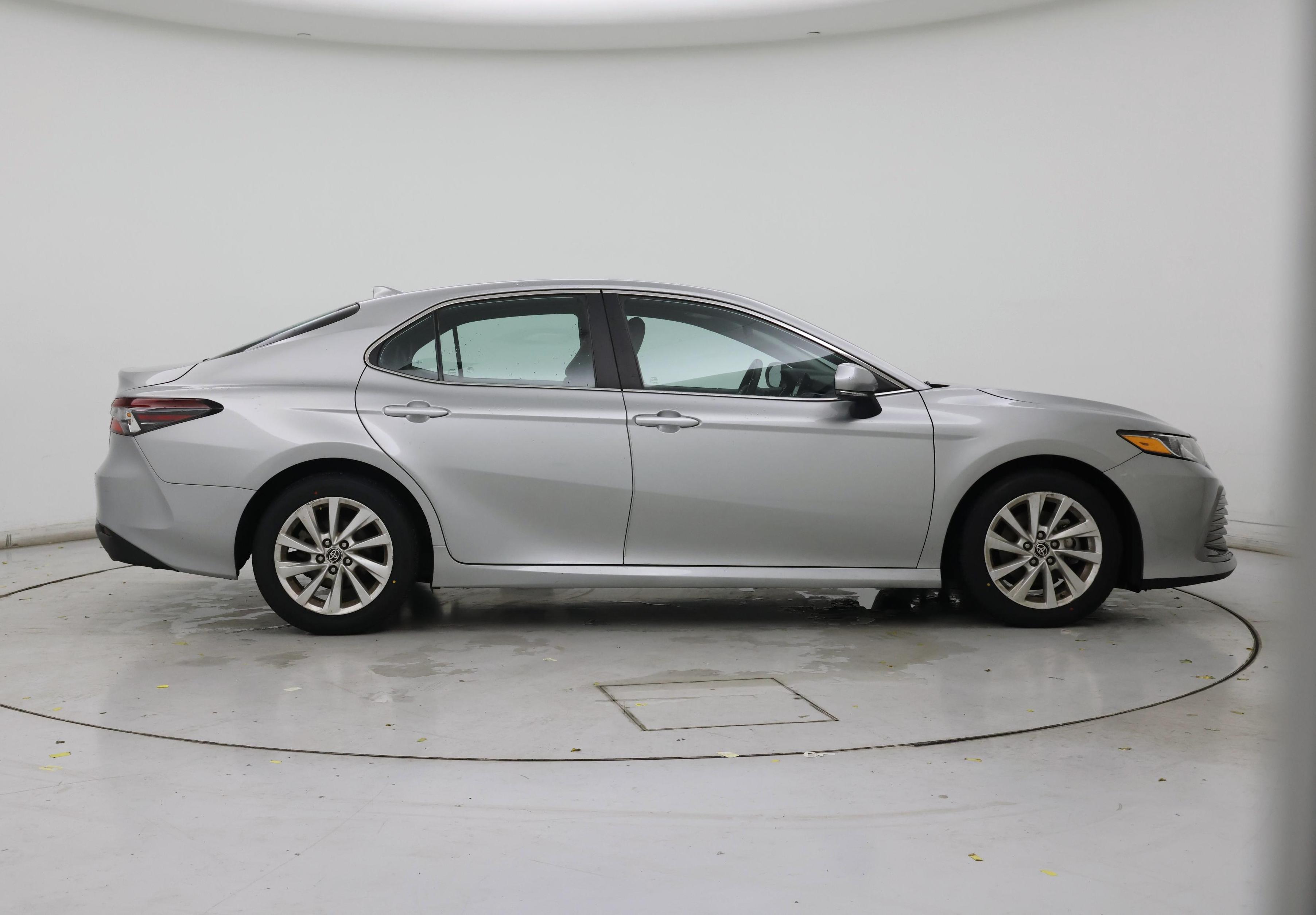 Thumbnail: 2023 Toyota Camry - 7