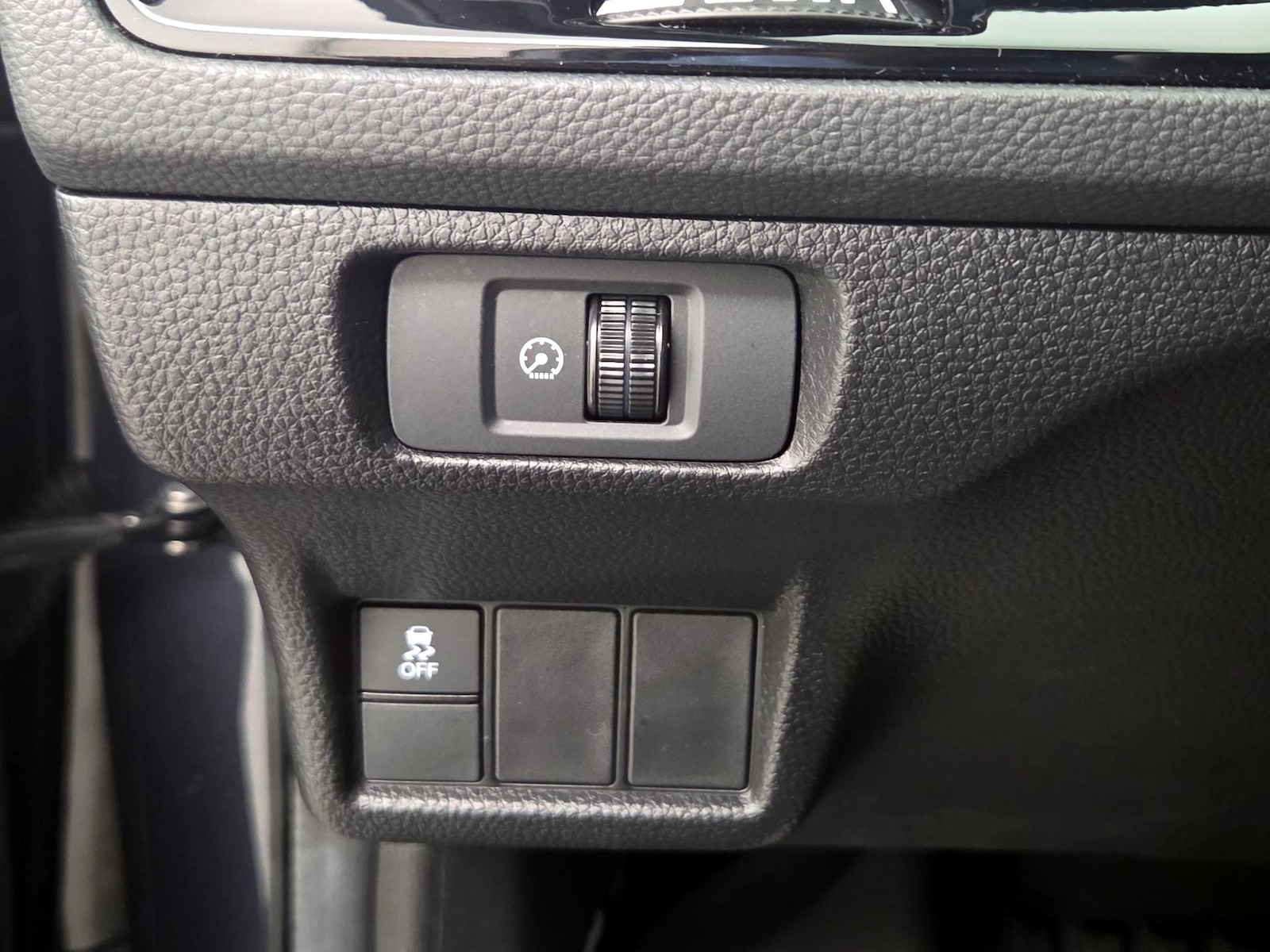2025 Honda Civic Sport - Photo 14