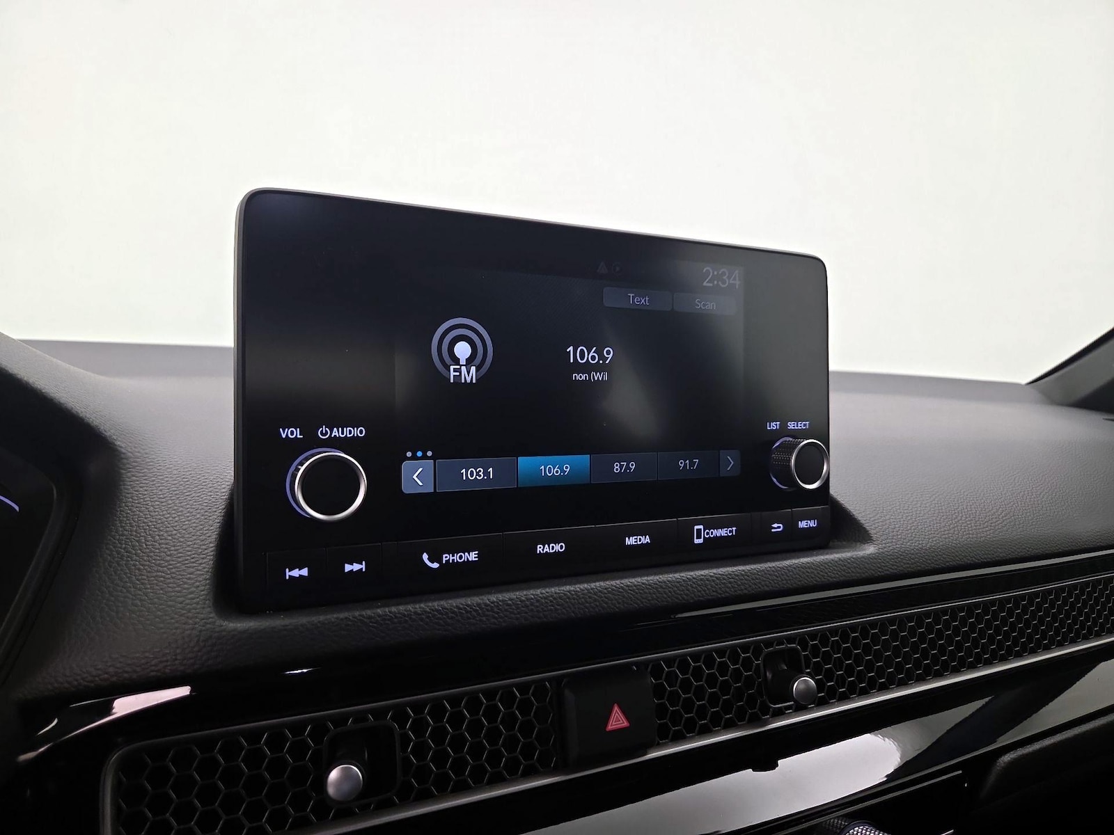 2025 Honda Civic Sport - Photo 16