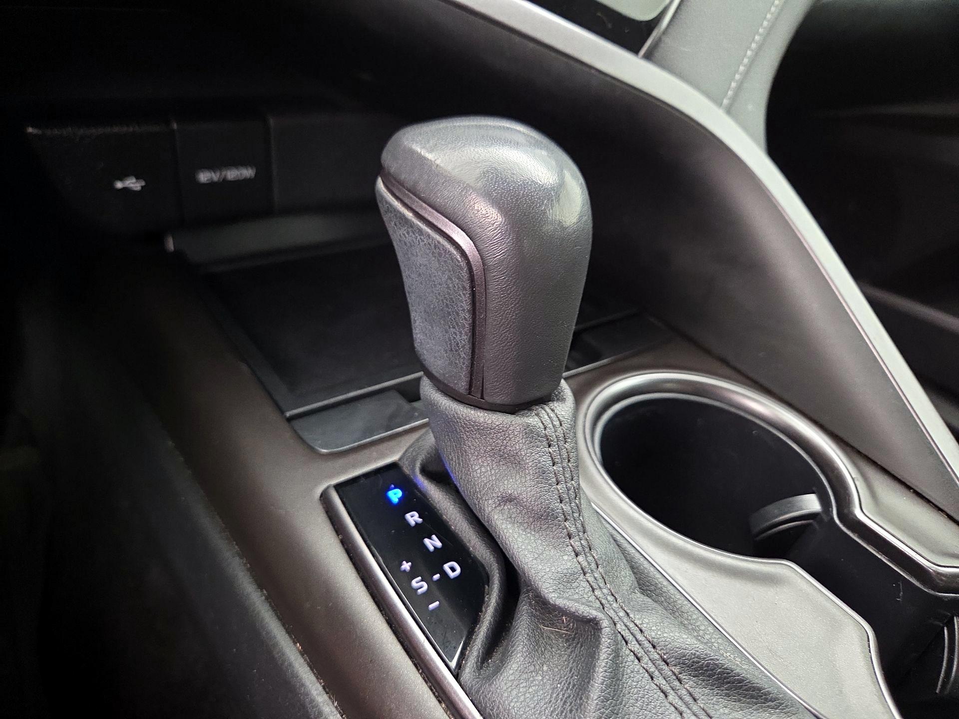 Thumbnail: 2024 Toyota Camry - 18