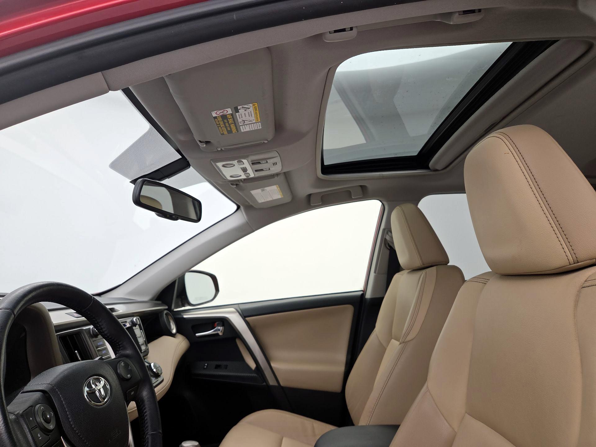 Thumbnail: 2014 Toyota RAV4 - 20