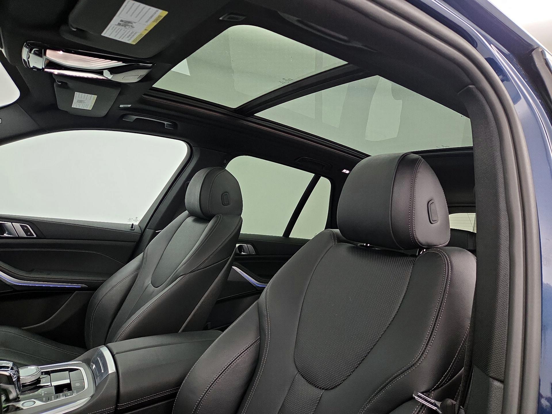 Thumbnail: 2022 BMW X5 - 20