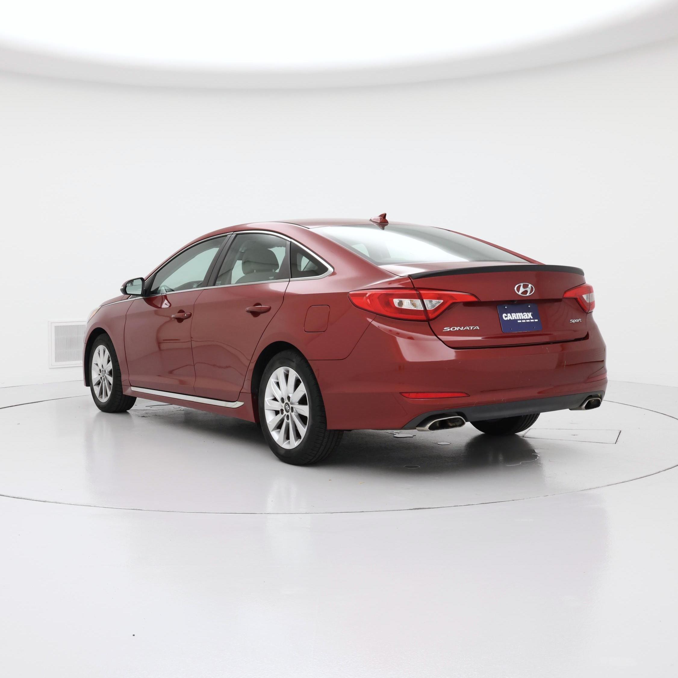 Thumbnail: 2015 Hyundai Sonata - 2