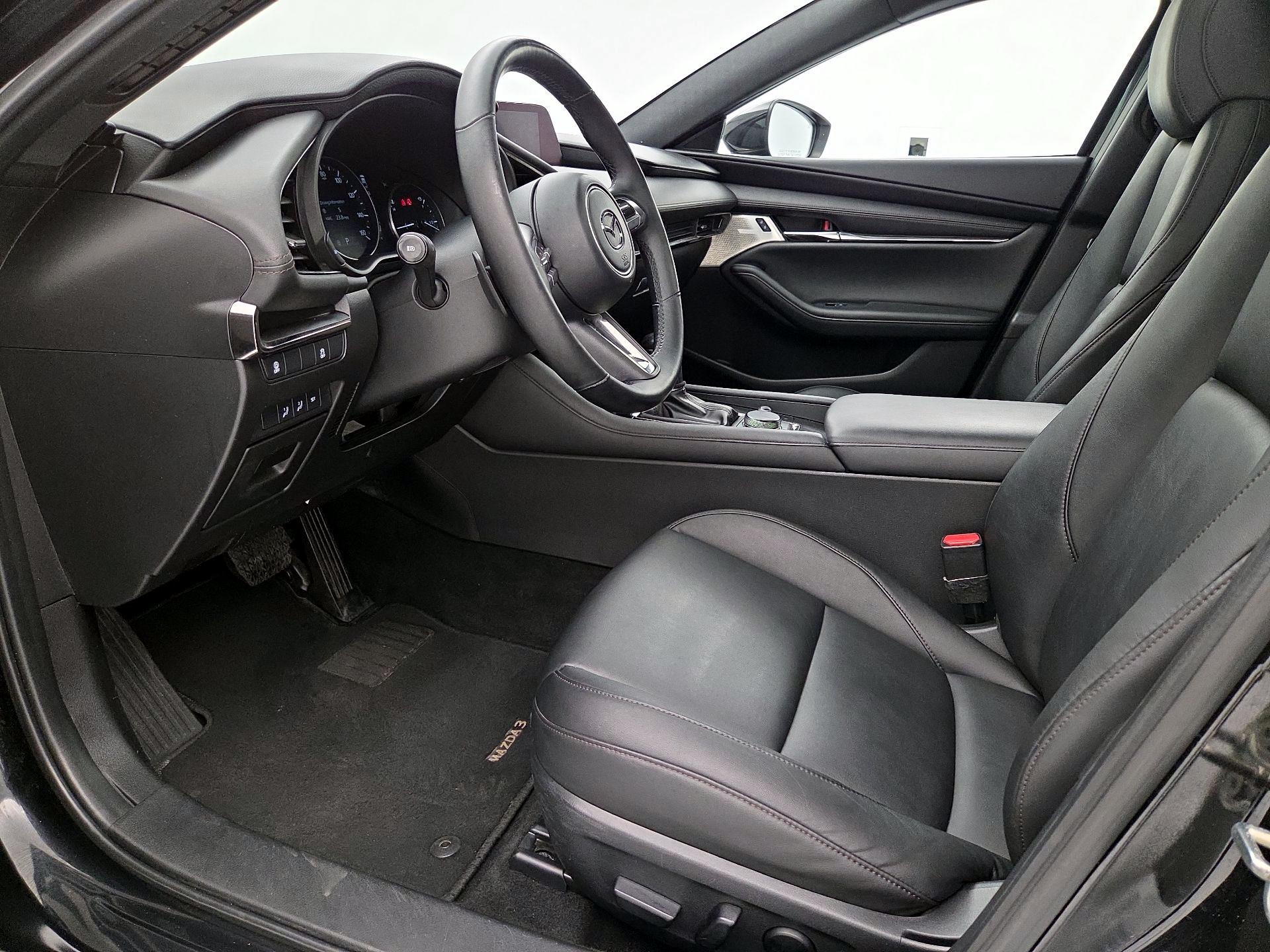 Thumbnail: 2021 Mazda Mazda3 - 11