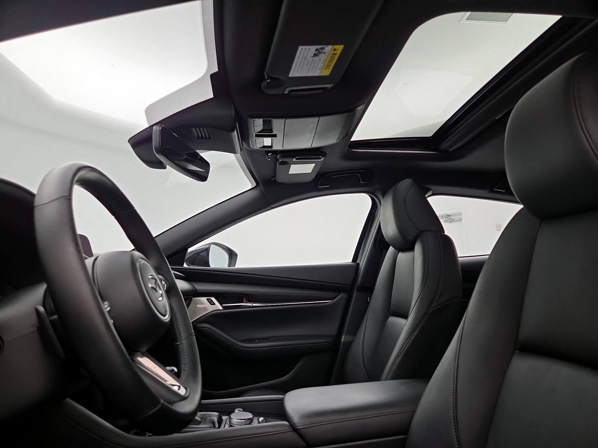 Thumbnail: 2021 Mazda Mazda3 - 19