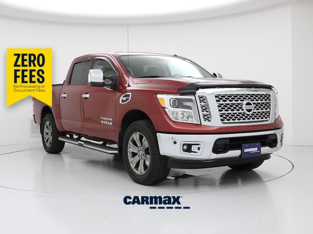 Red 2017 Nissan Titan SL Crew Cab 4WD Pickup Truck Four-Wheel Drive Automatic