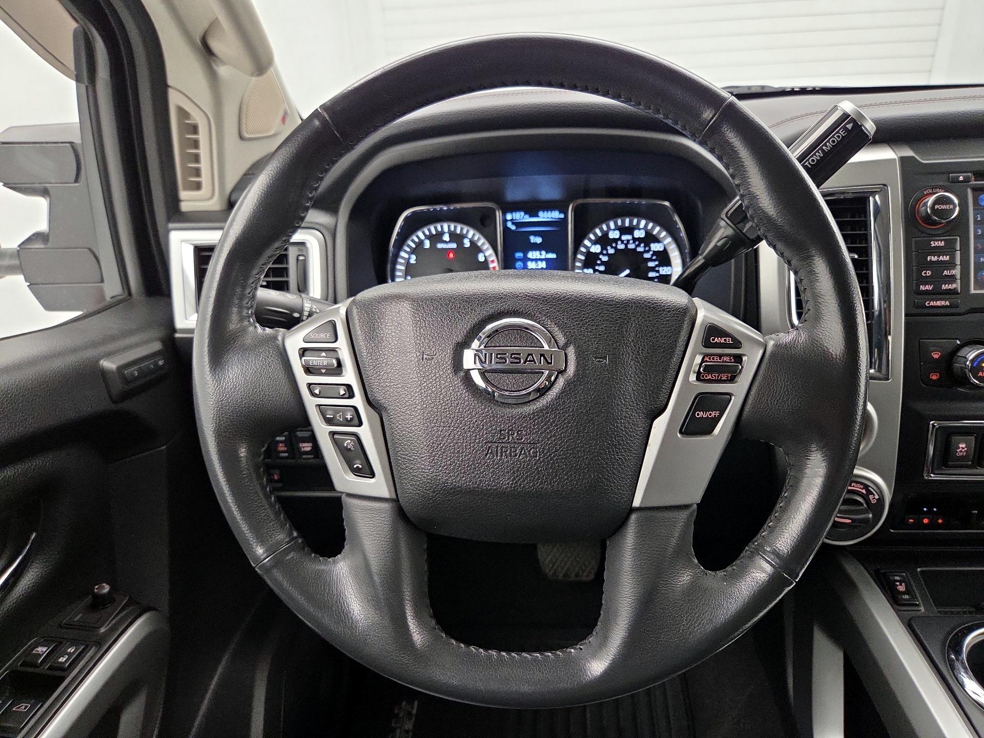 Thumbnail: 2017 Nissan Titan - 10