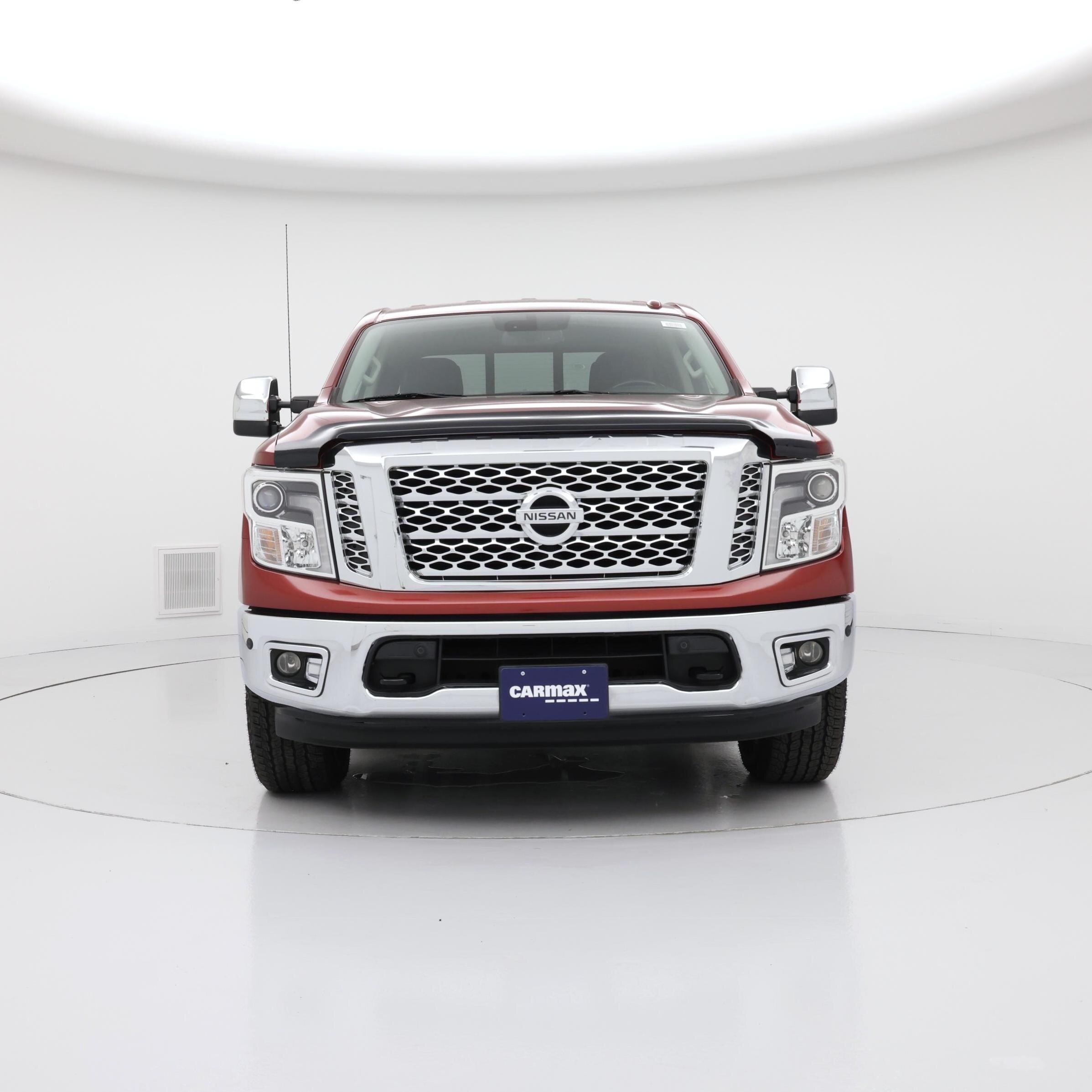 Thumbnail: 2017 Nissan Titan - 5