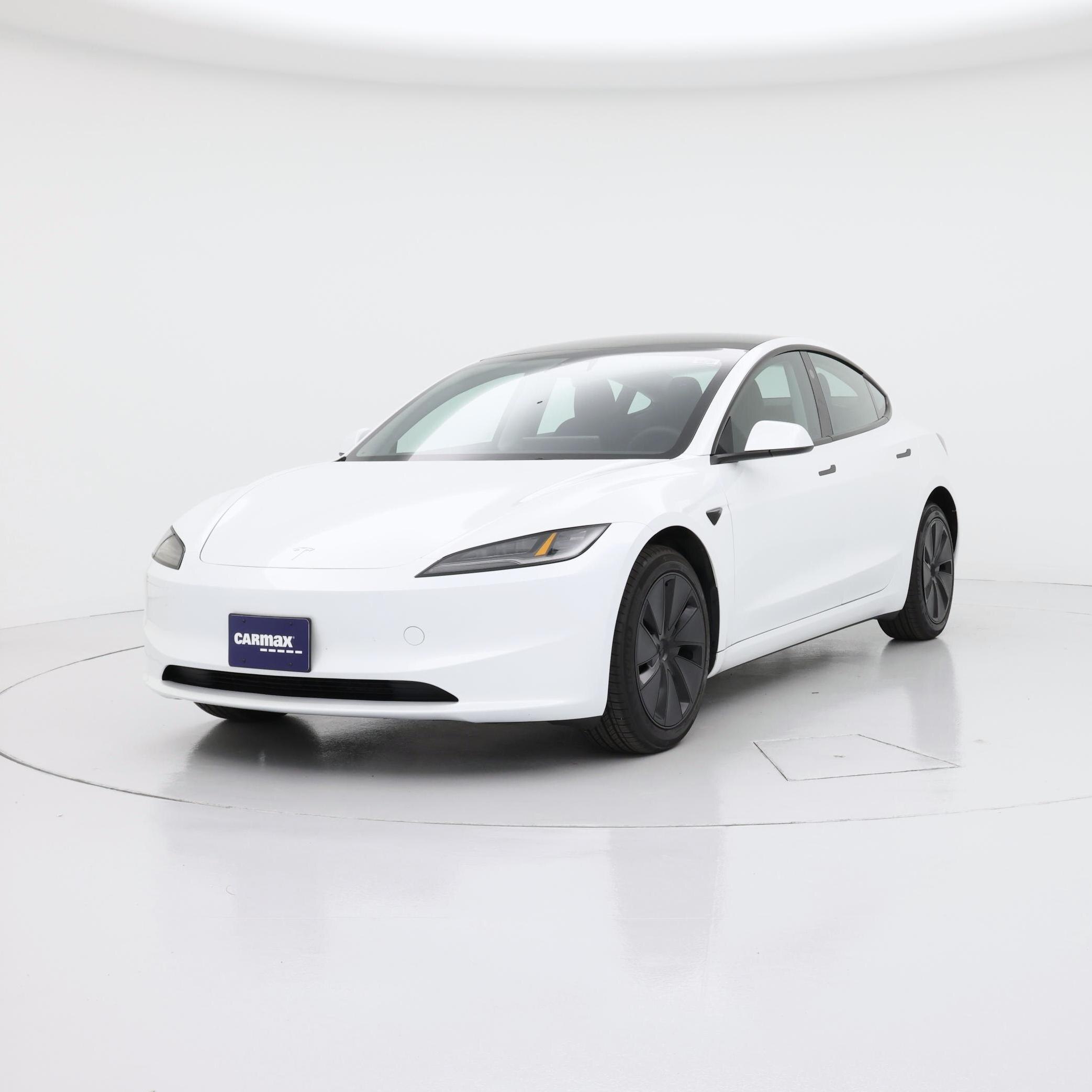 Thumbnail: 2025 Tesla Model 3 - 4