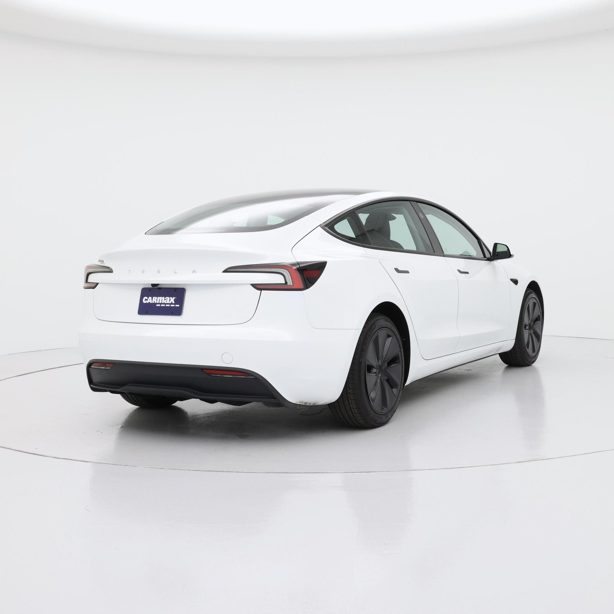 Thumbnail: 2025 Tesla Model 3 - 8