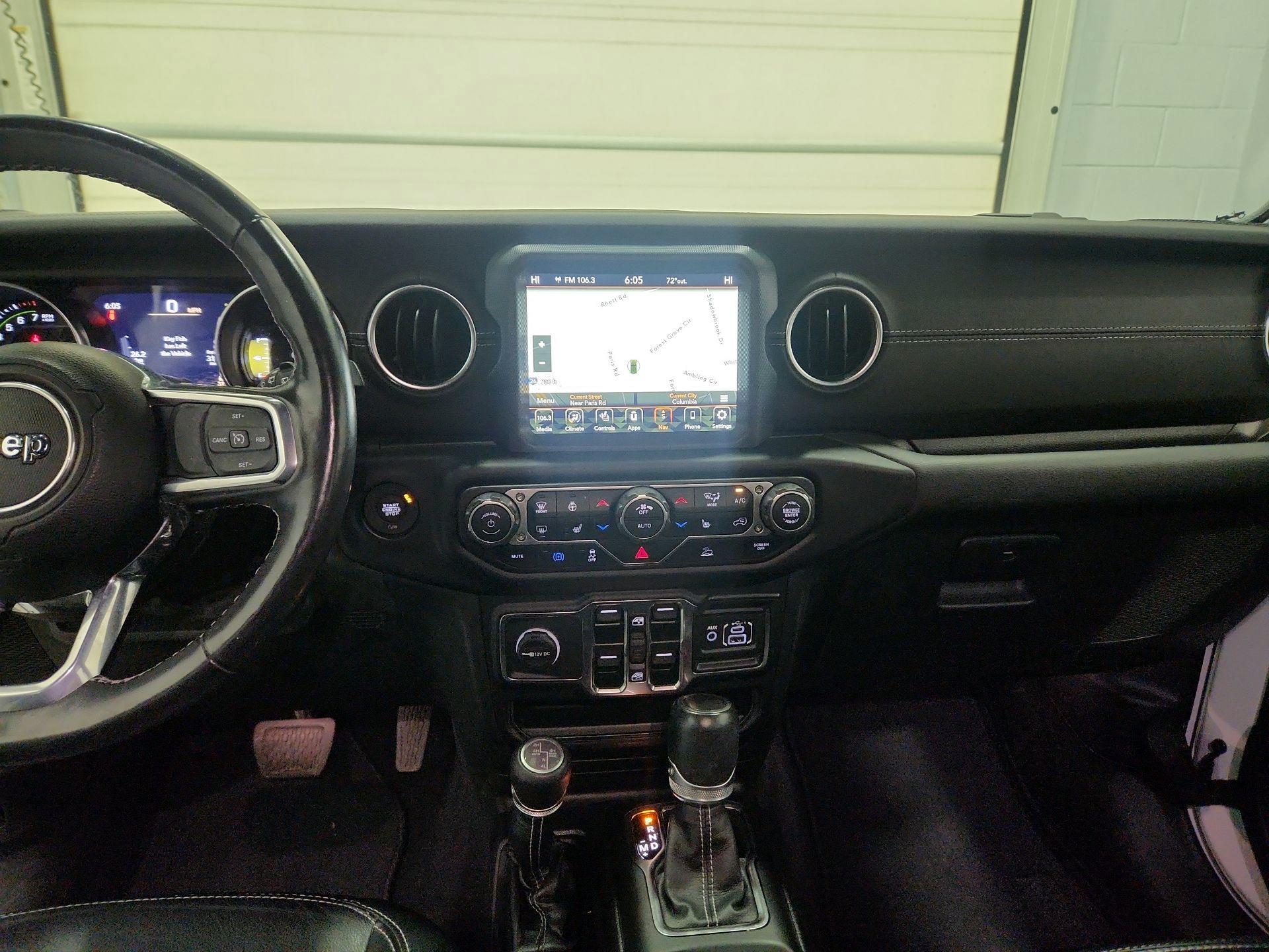 Thumbnail: 2023 Jeep Wrangler - 9