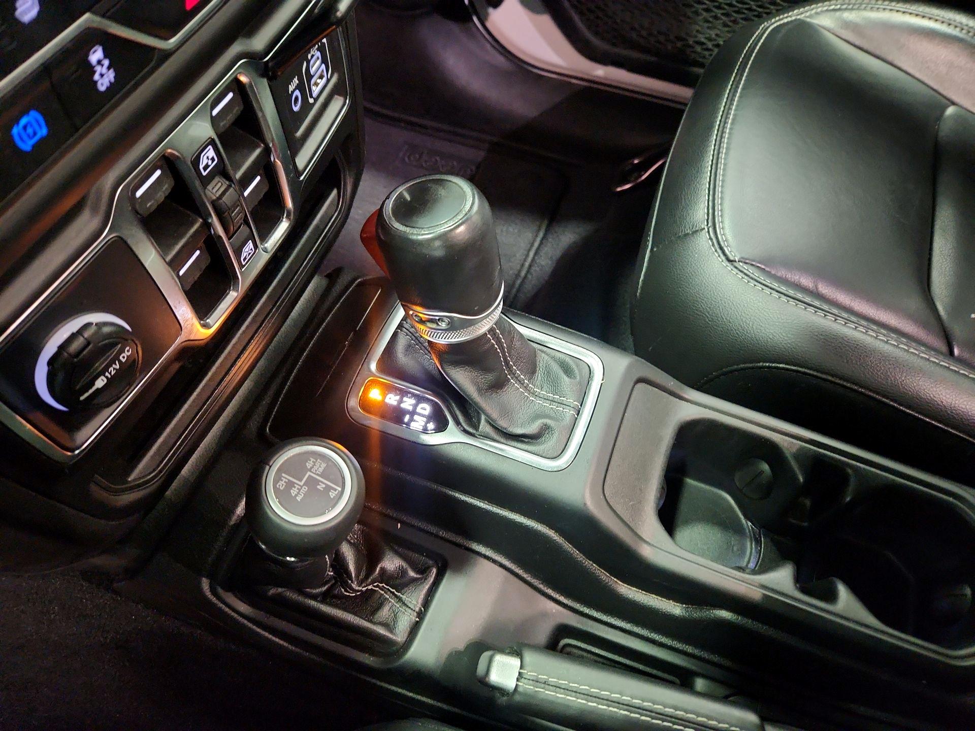 Thumbnail: 2023 Jeep Wrangler - 18