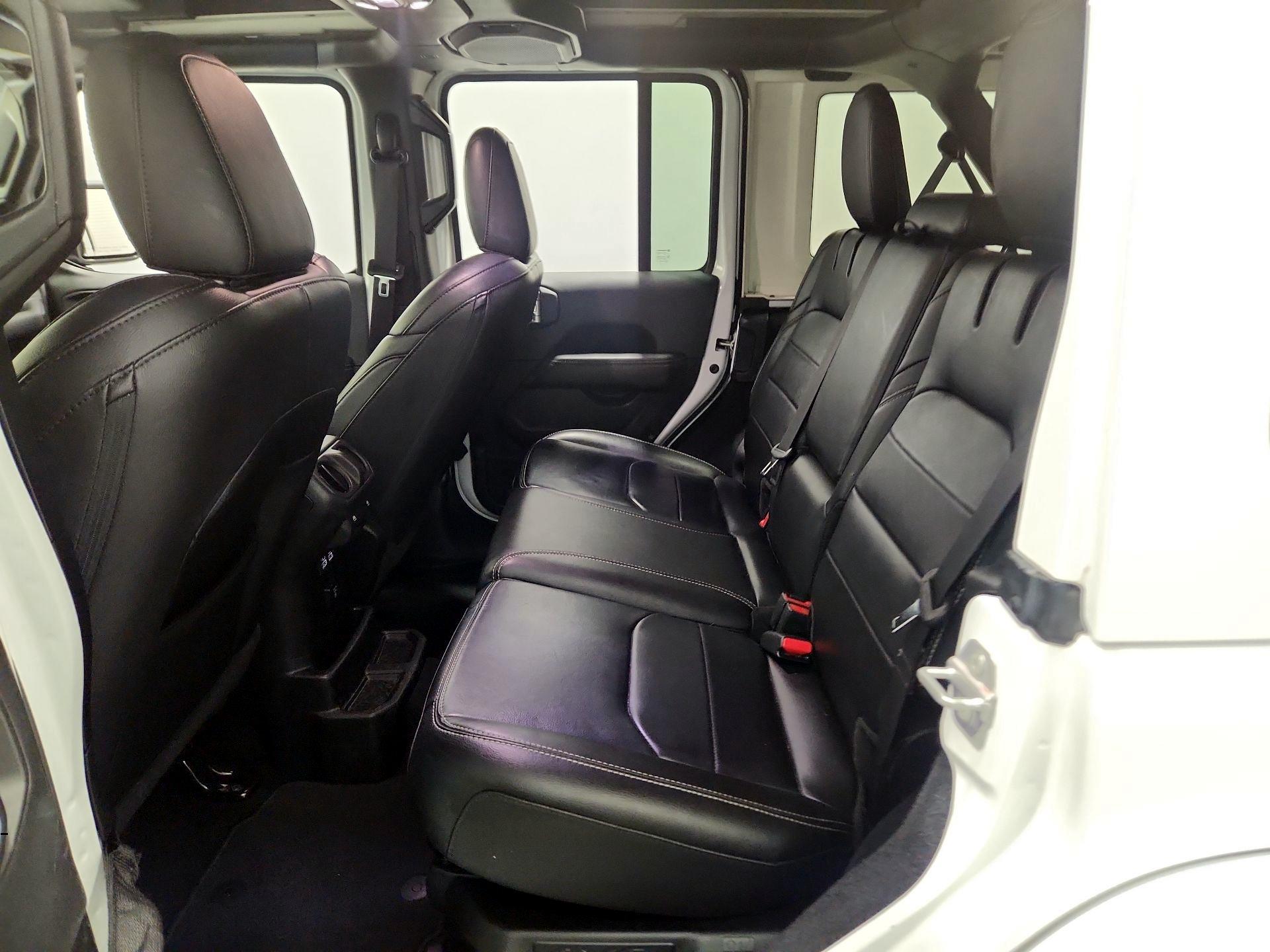 Thumbnail: 2023 Jeep Wrangler - 20