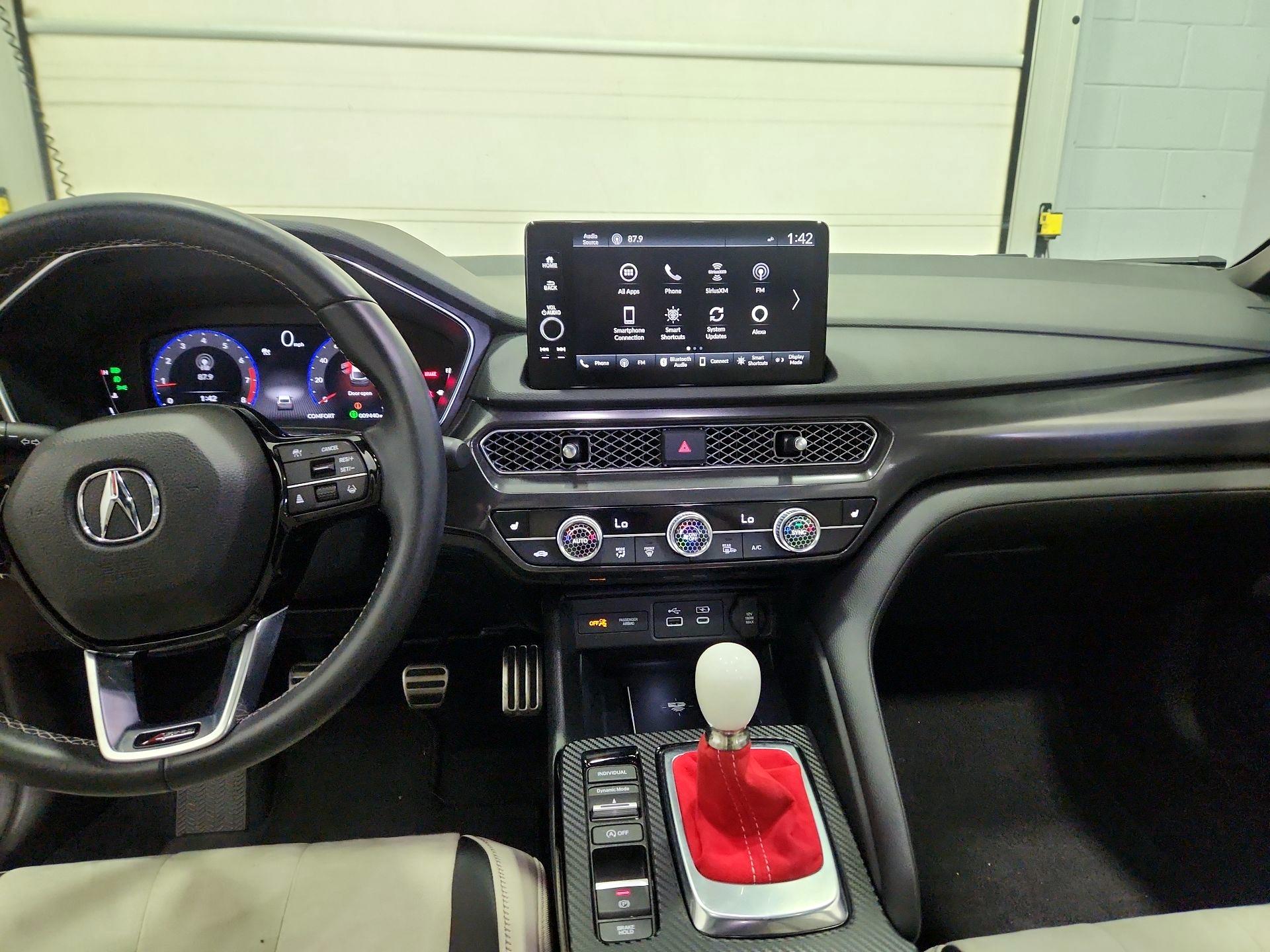 Thumbnail: 2024 Acura Integra - 9