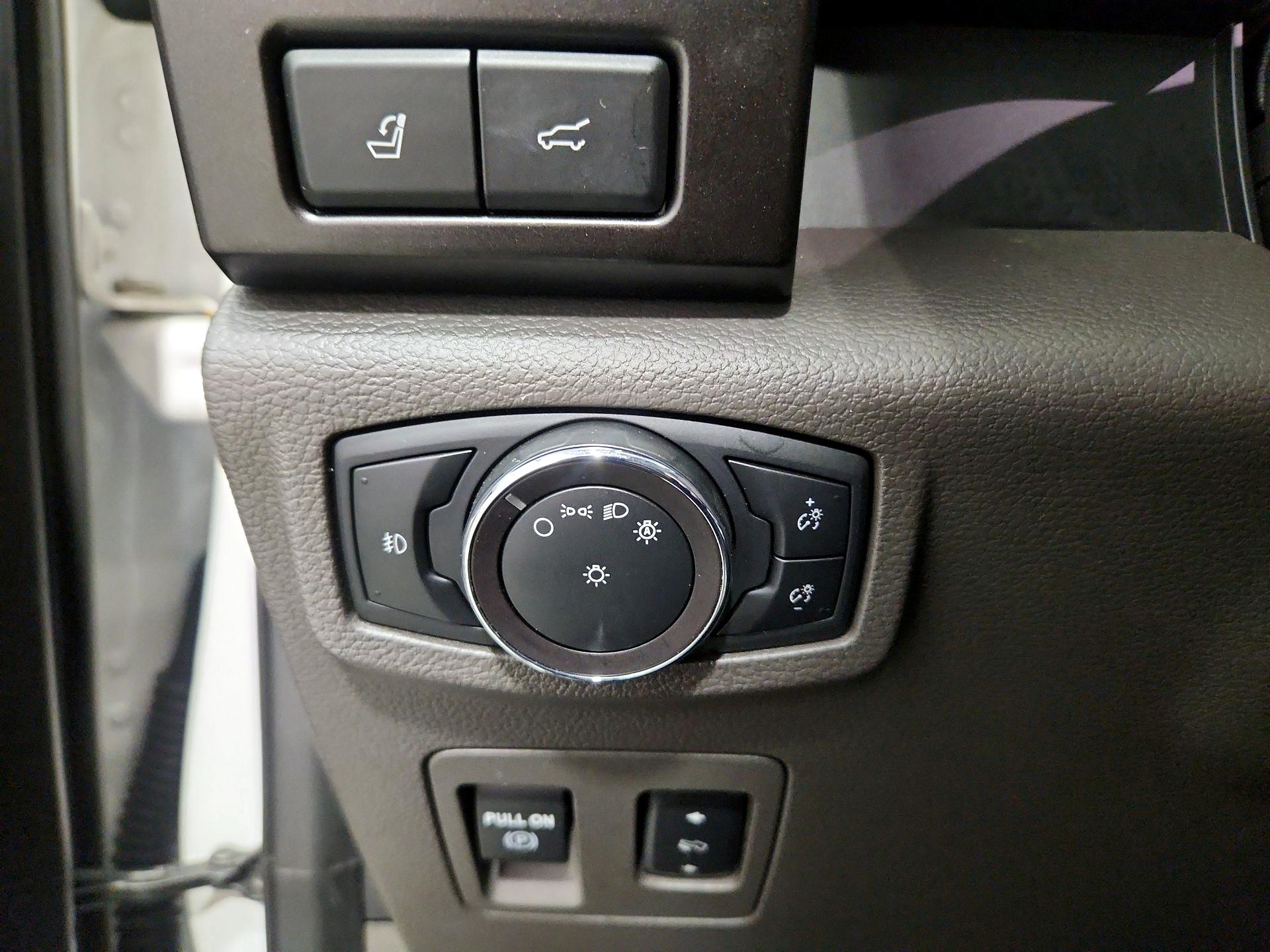 Thumbnail: 2019 Ford Expedition - 13