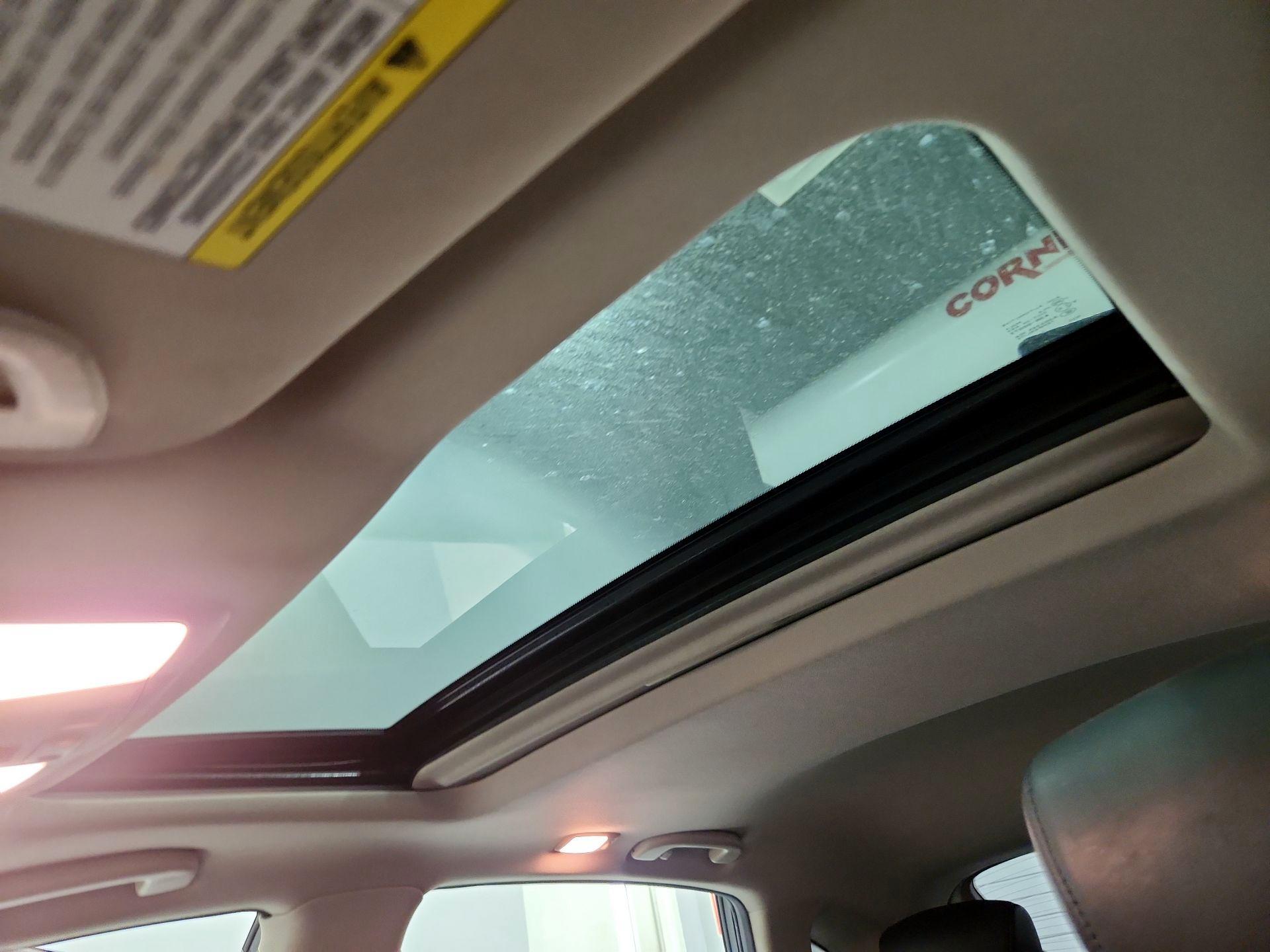 Thumbnail: 2017 INFINITI QX50 - 19