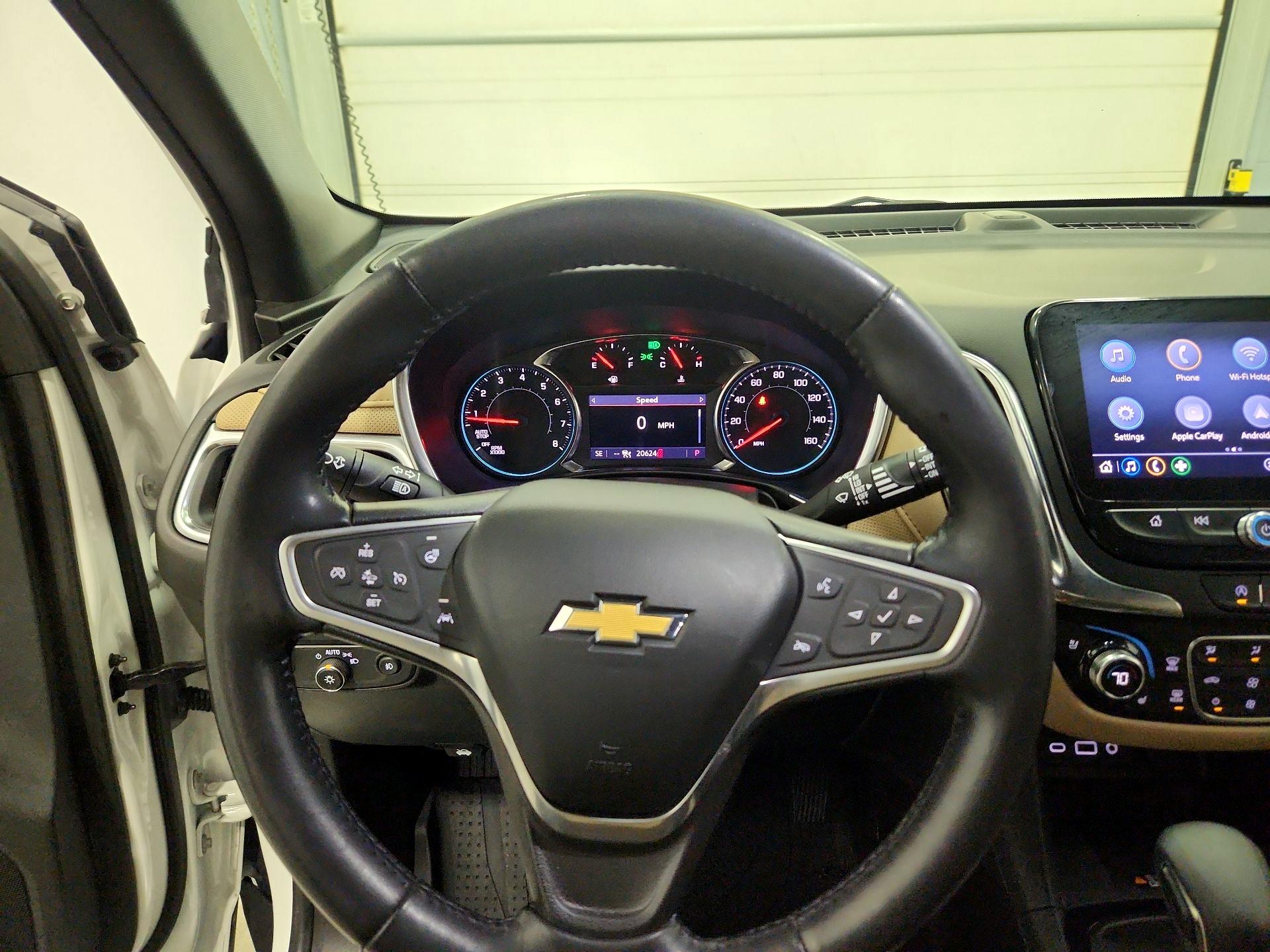 Thumbnail: 2022 Chevrolet Equinox - 10