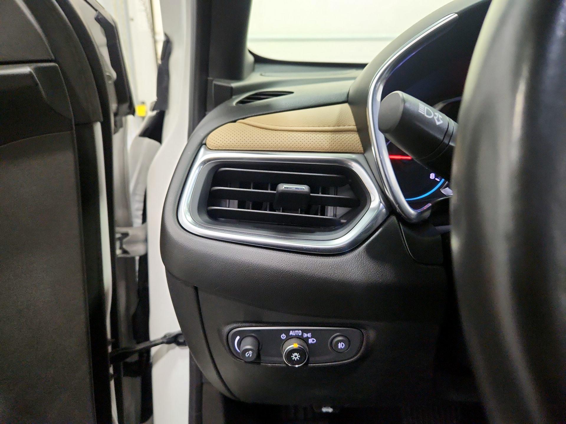 Thumbnail: 2022 Chevrolet Equinox - 13