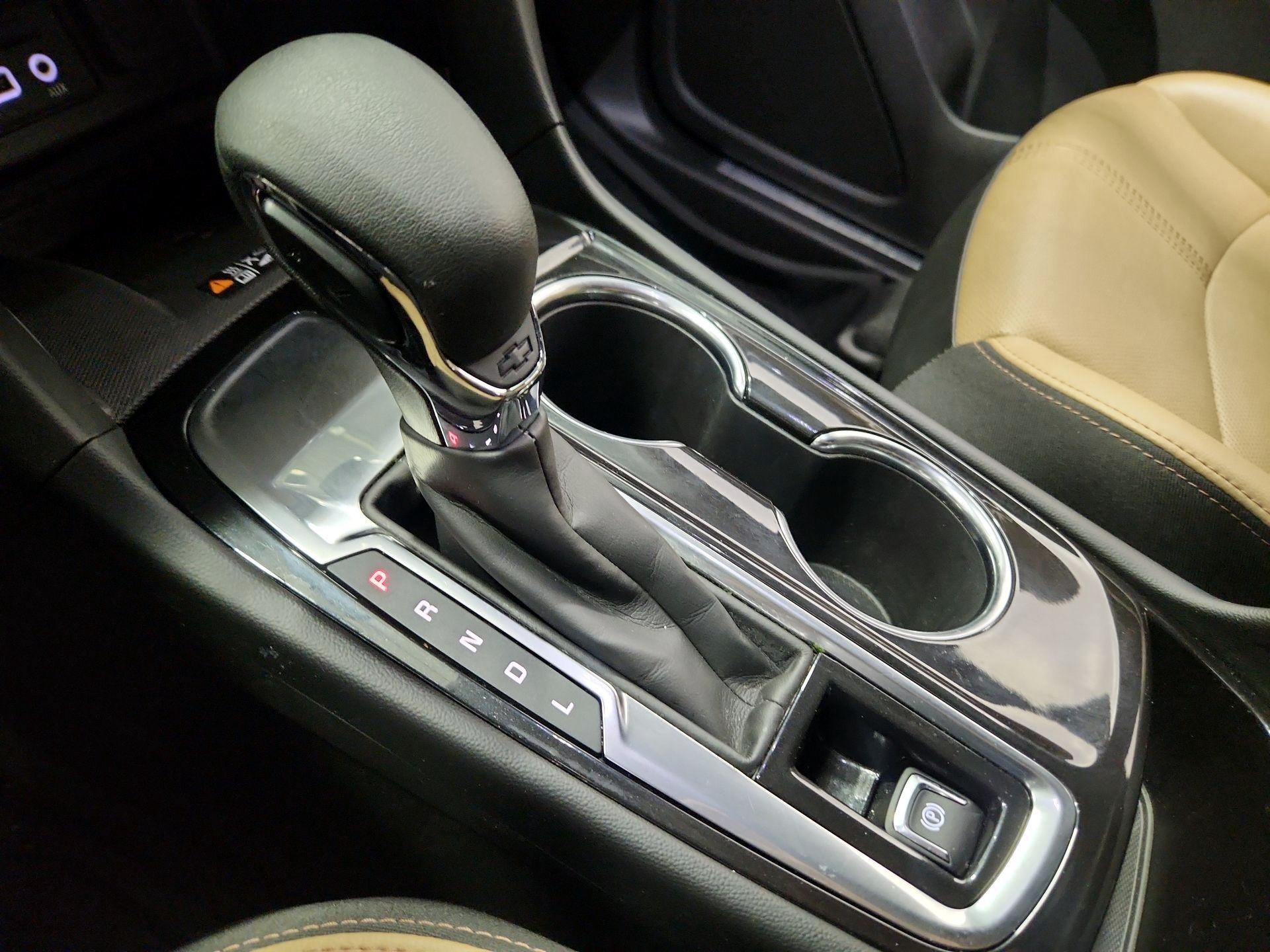 Thumbnail: 2022 Chevrolet Equinox - 17