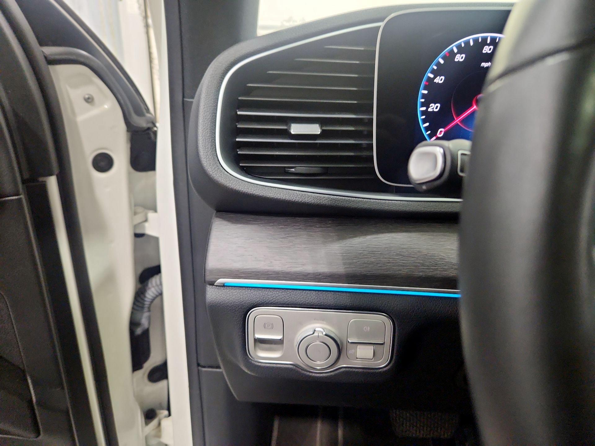 Thumbnail: 2021 Mercedes-Benz GLE - 13