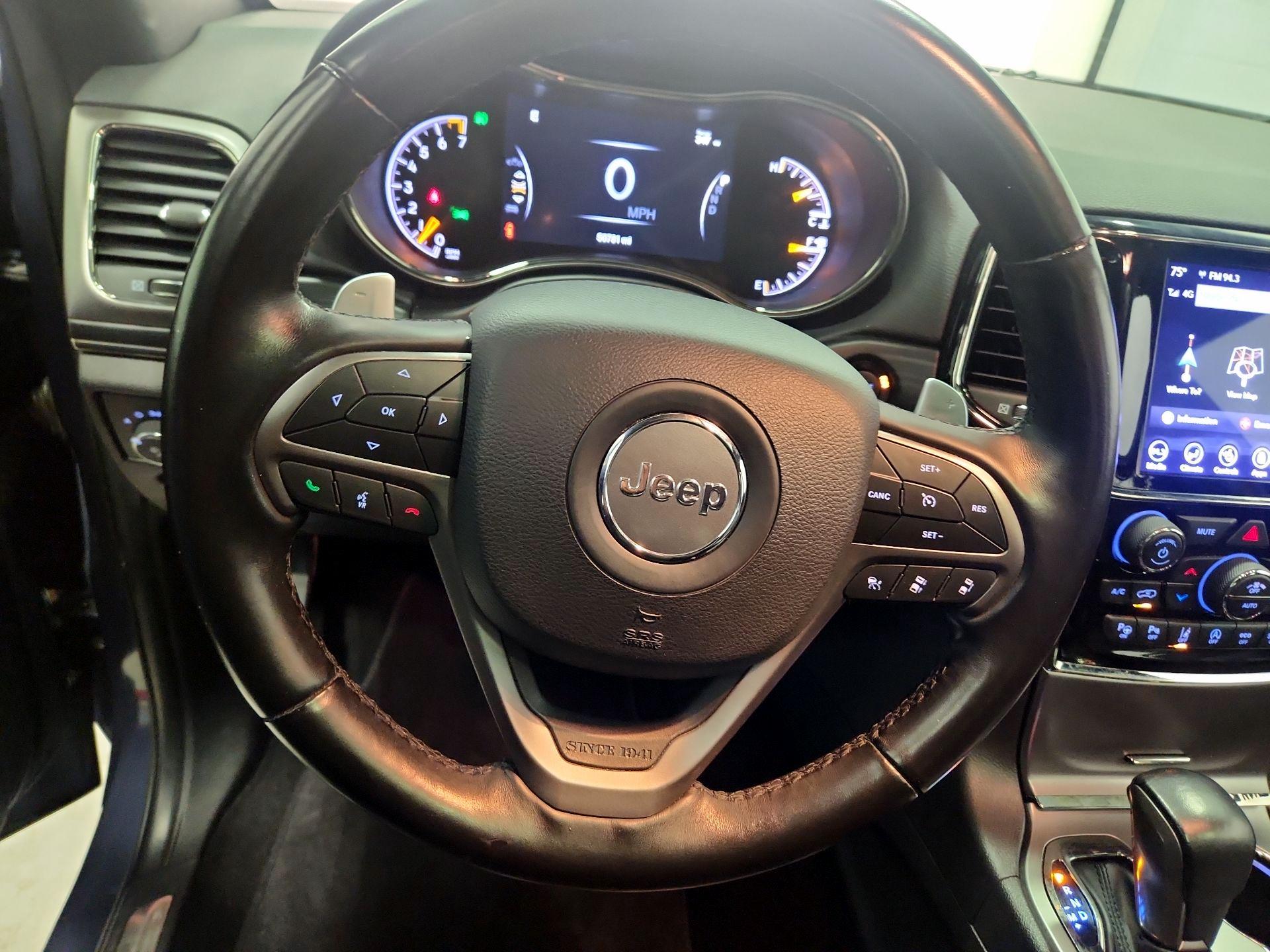 Thumbnail: 2020 Jeep Grand Cherokee - 10