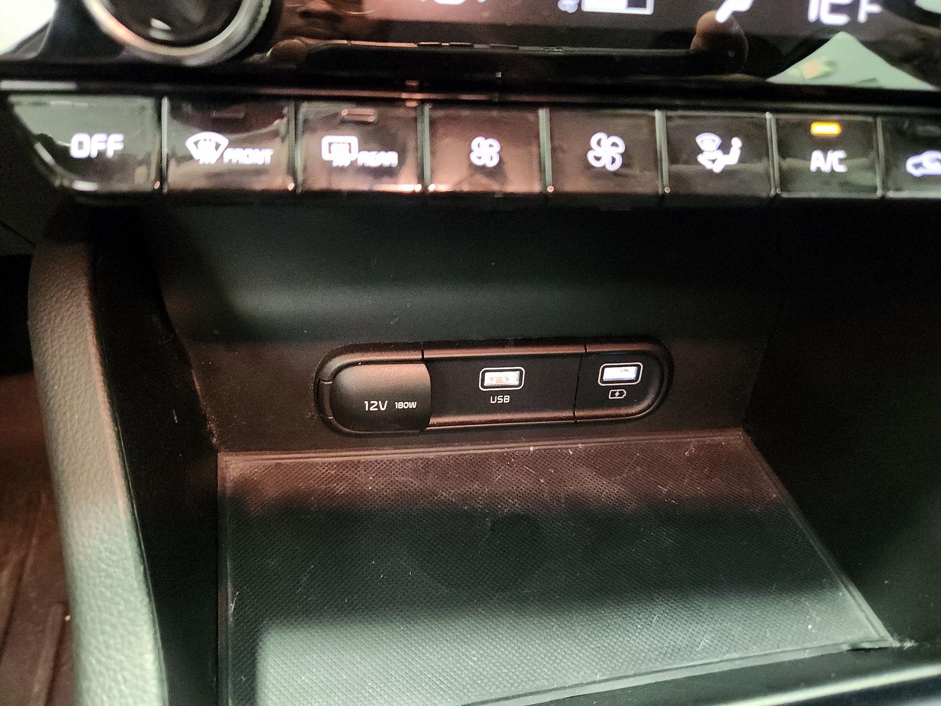 Thumbnail: 2021 Kia K5 - 18