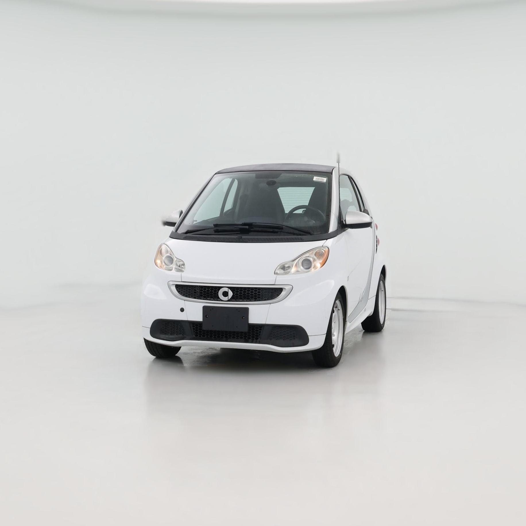 Thumbnail: 2015 smart fortwo - 1