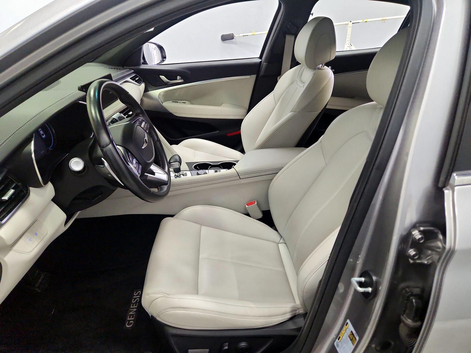 Thumbnail: 2024 Genesis G70 - 11