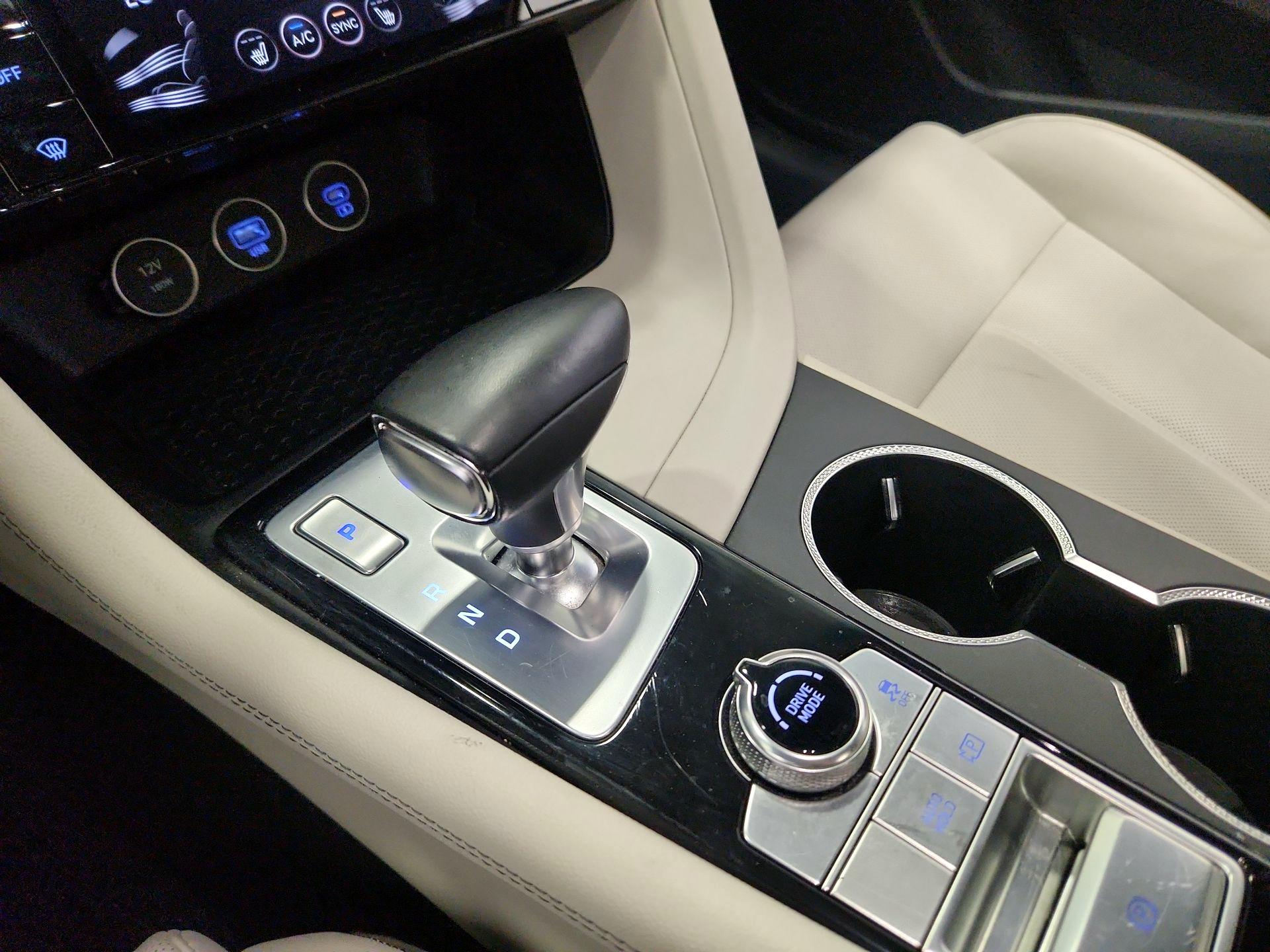 Thumbnail: 2024 Genesis G70 - 18