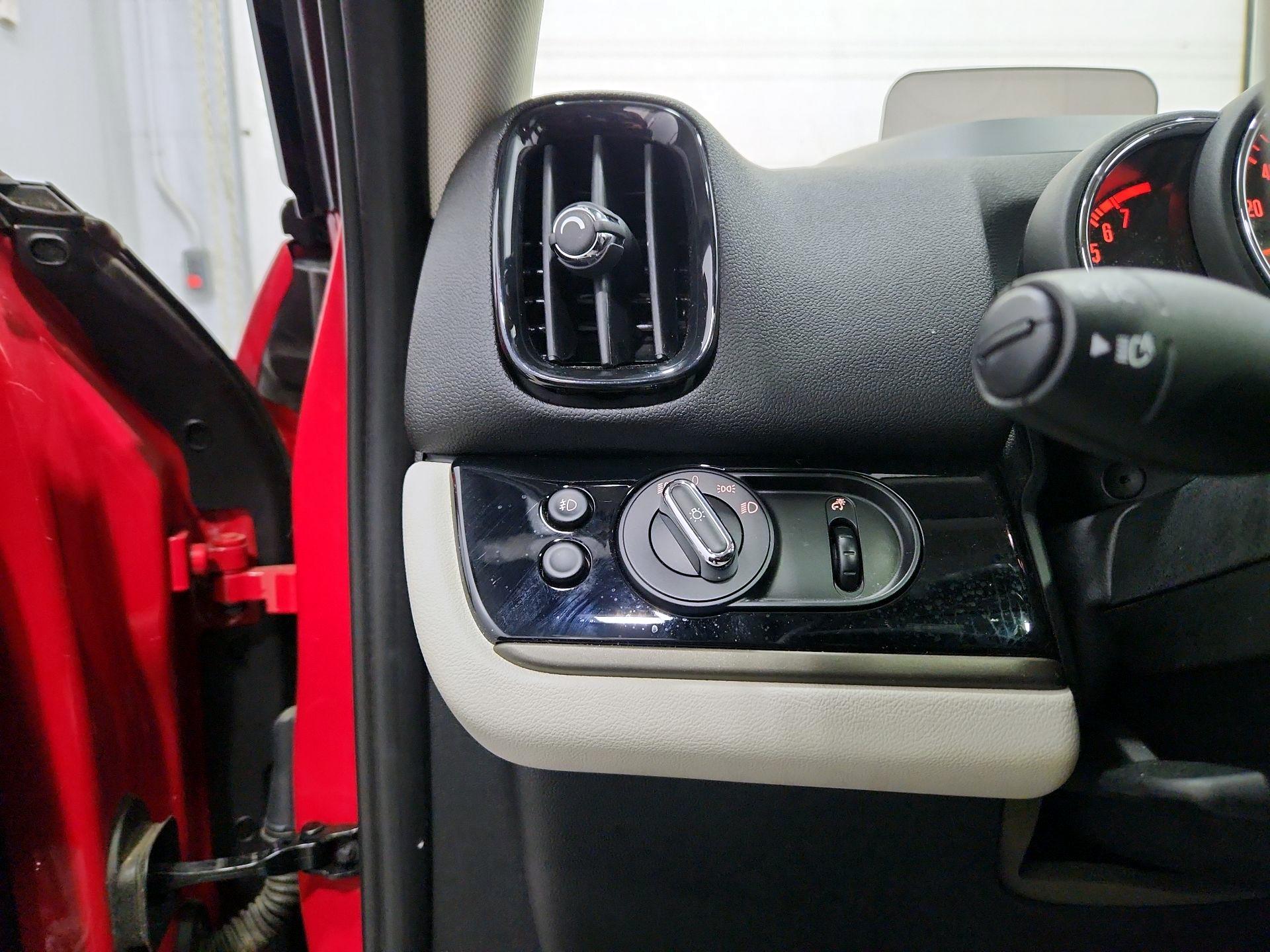 Thumbnail: 2020 MINI Cooper Countryman - 13