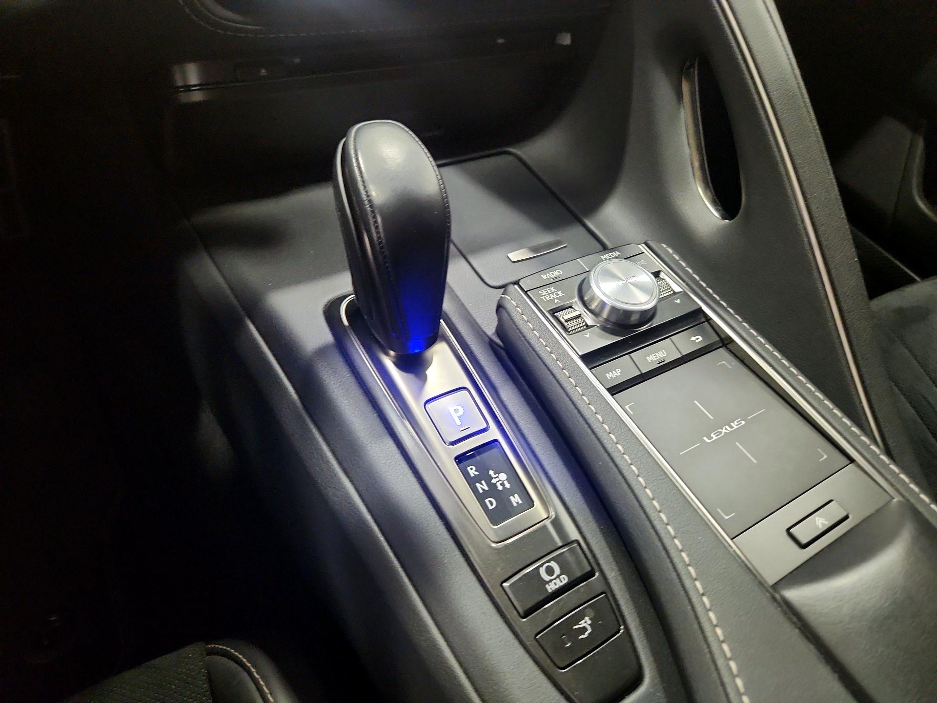 Thumbnail: 2020 Lexus LC - 18