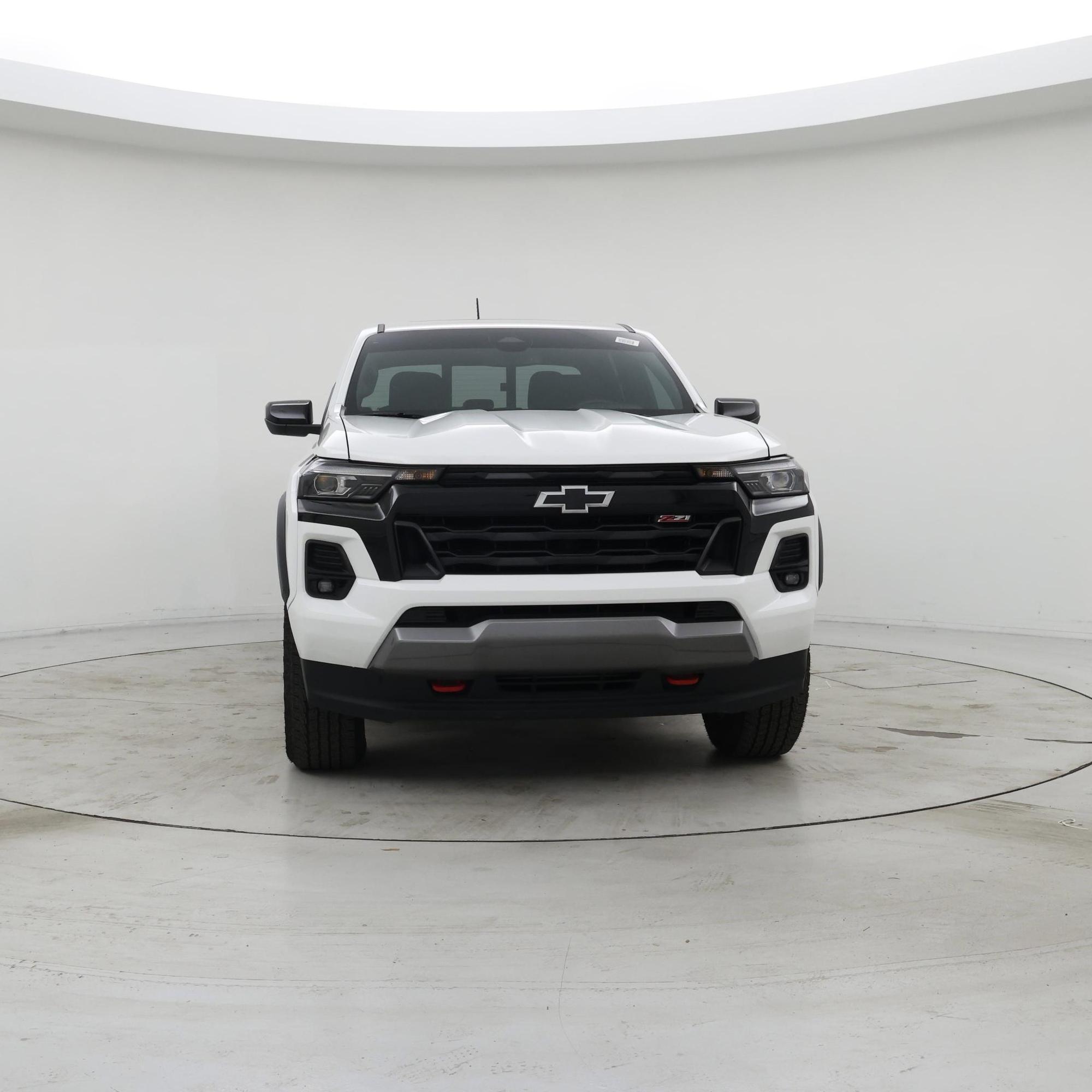 Thumbnail: 2024 Chevrolet Colorado - 5