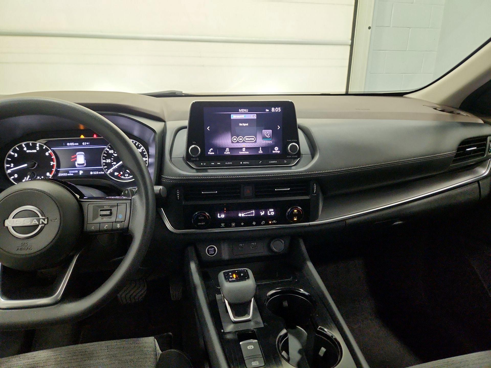 Thumbnail: 2023 Nissan Rogue - 9