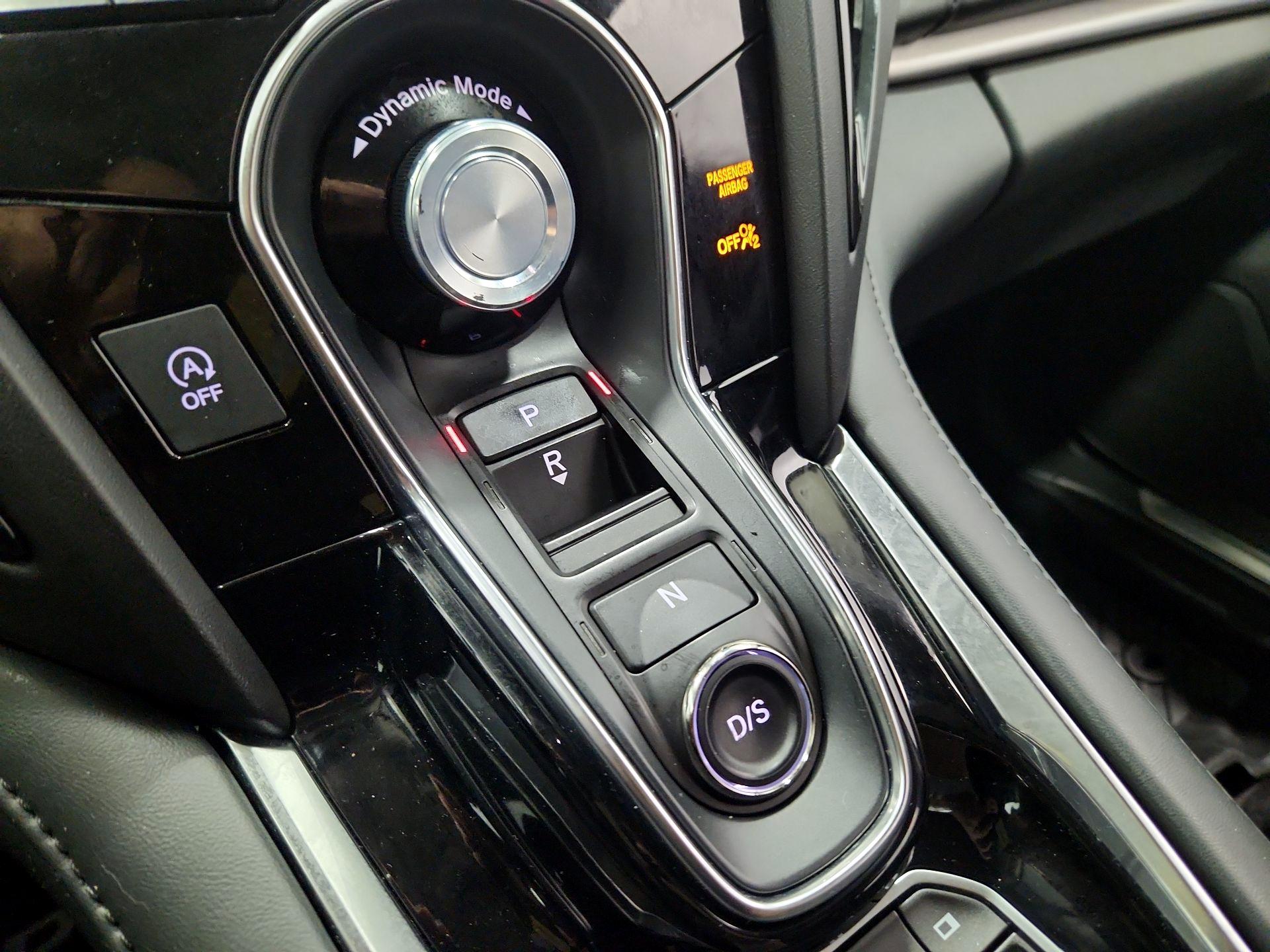 Thumbnail: 2019 Acura RDX - 17