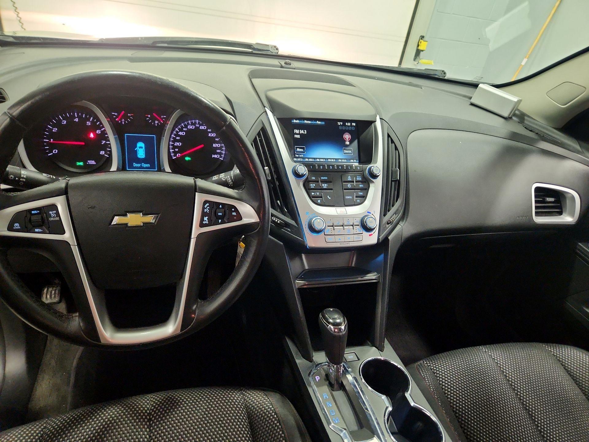 Thumbnail: 2017 Chevrolet Equinox - 9