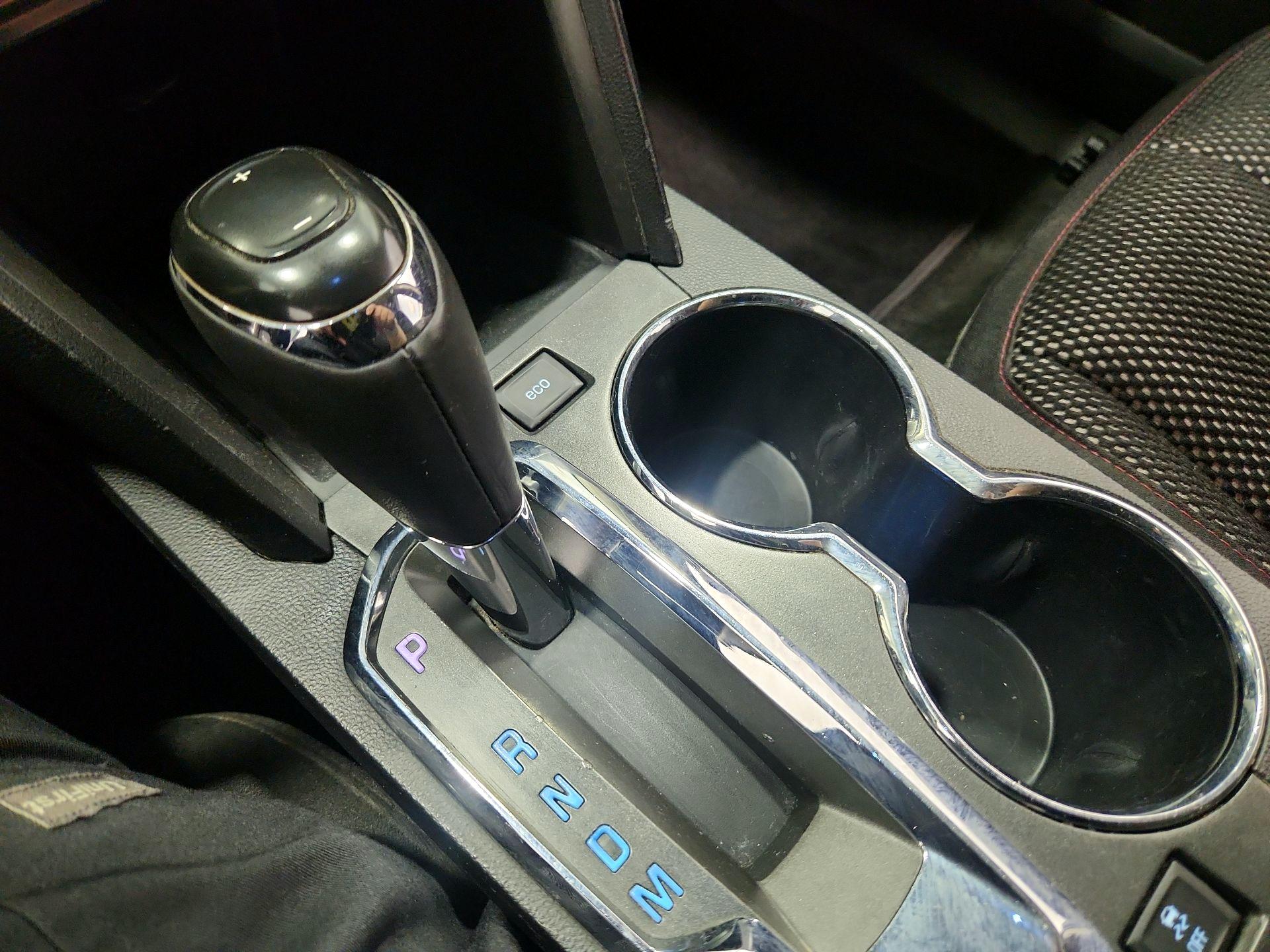 Thumbnail: 2017 Chevrolet Equinox - 16