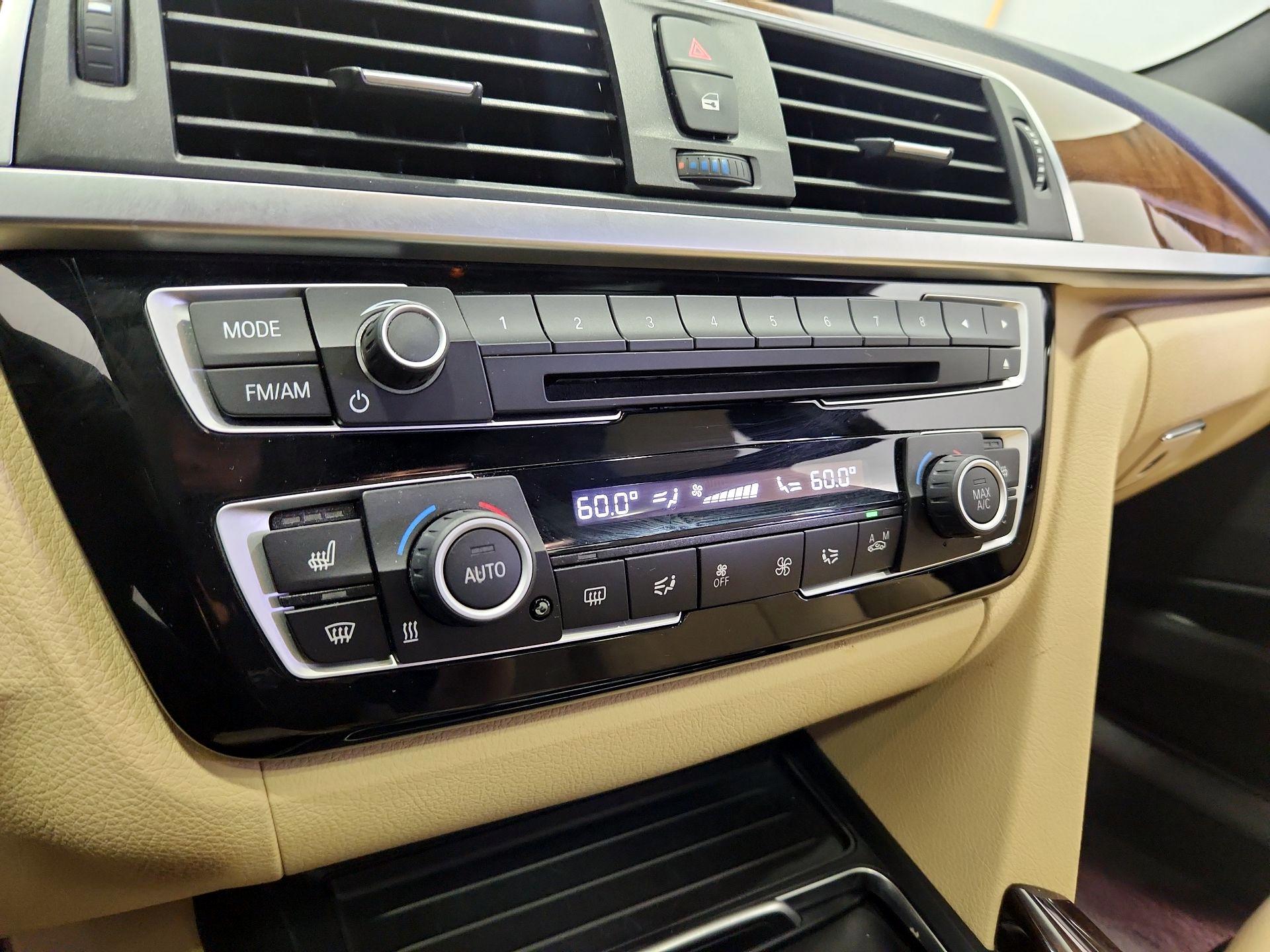 Thumbnail: 2018 BMW 3 Series - 17